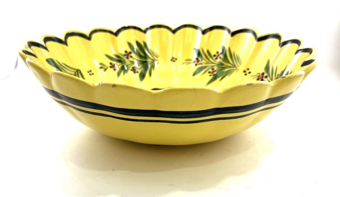 Large Quimper Breton cup