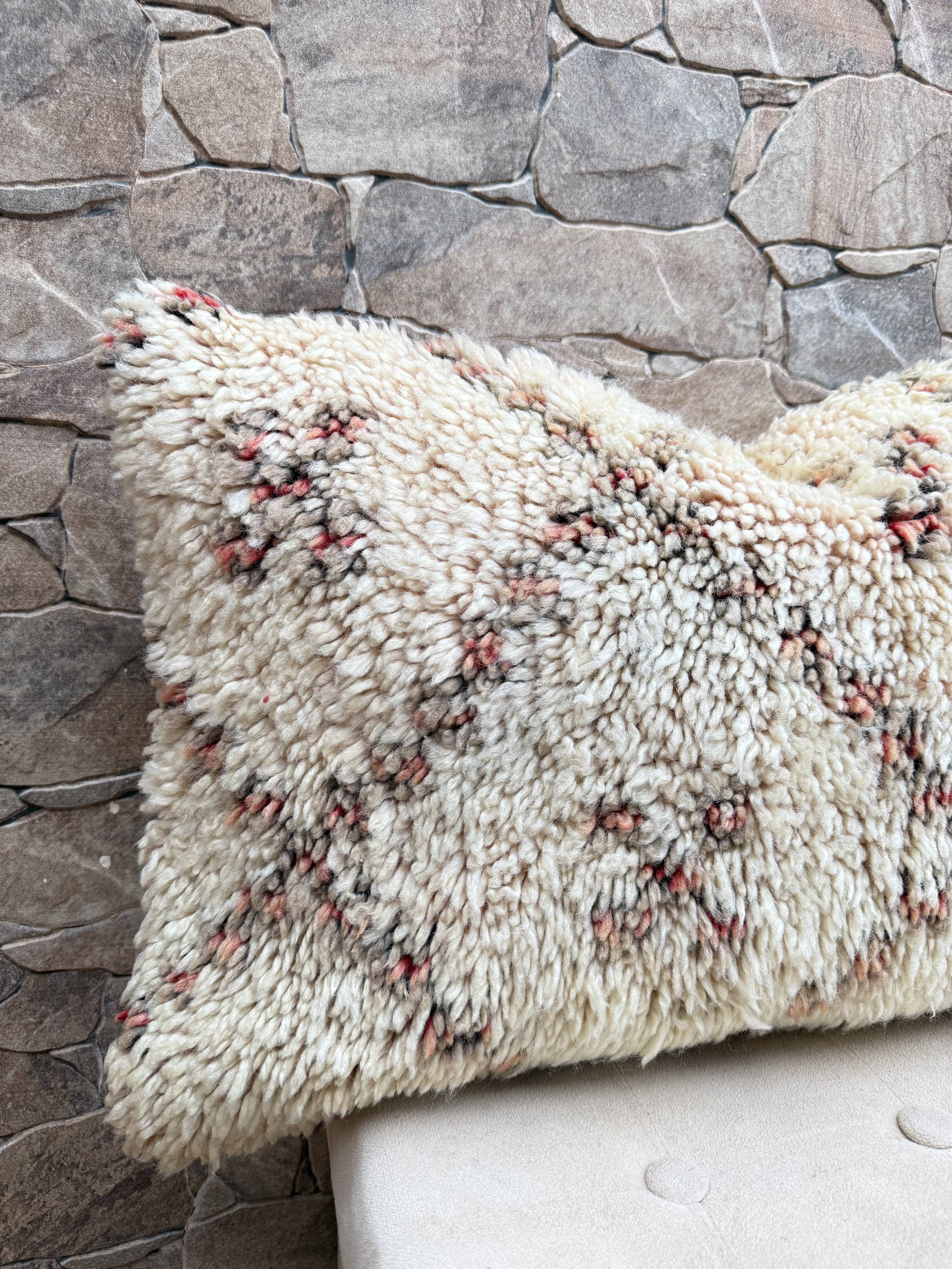 Vintage Berber wool cushion cover: Moroccan rug cushion,