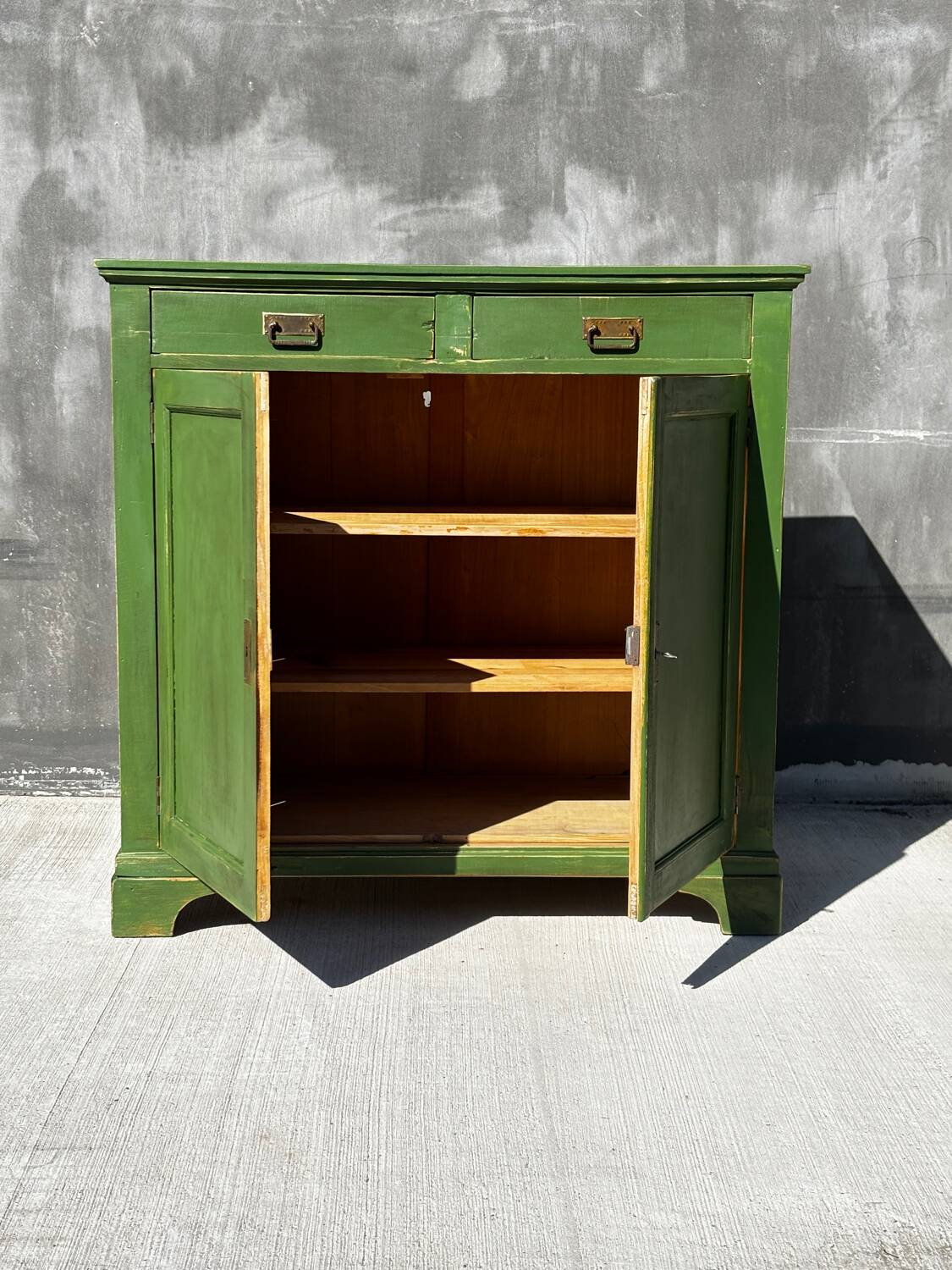 Antique green patinated wooden sideboard – chic country style