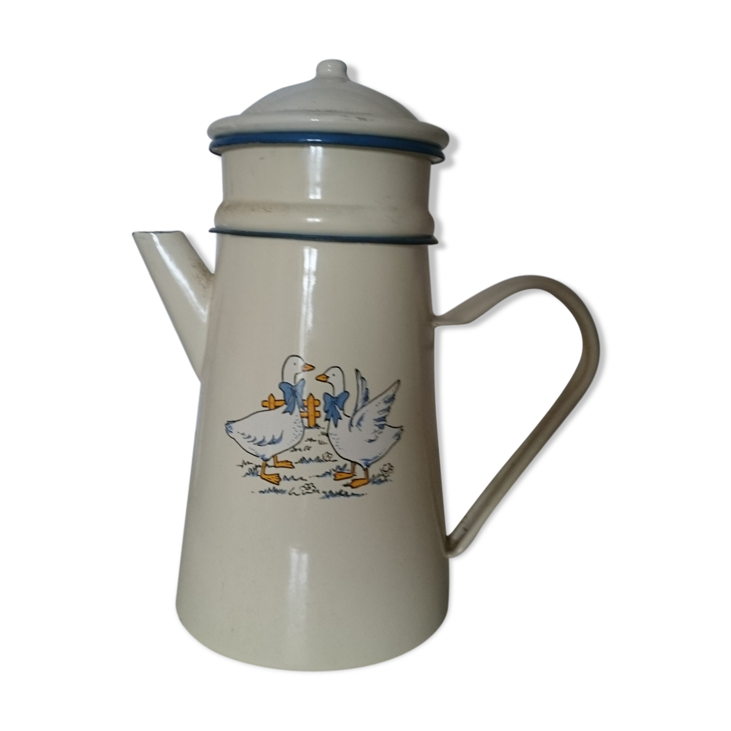 Vintage enamelled sheet coffee maker