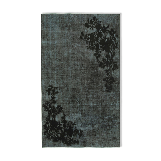 Hand-Knotted Hi-Low Pile Oriental 1980s 144 cm x 245 cm Black Carpet