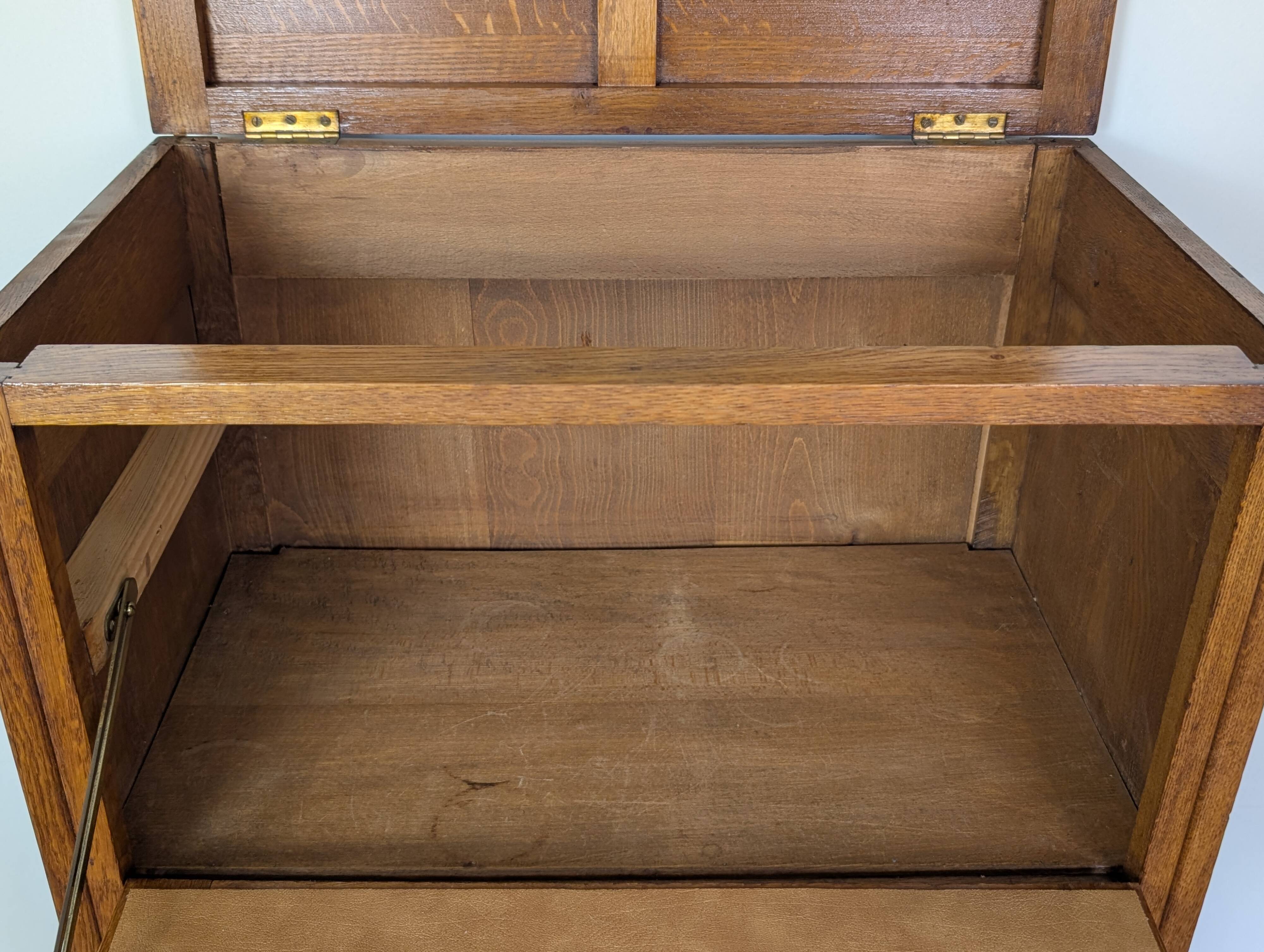 Art Deco furniture