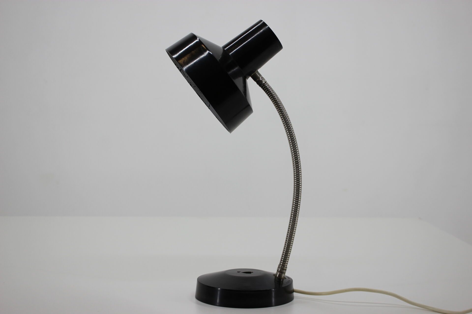 1950s black bakelite table lamp by Elektrosvit, Czechoslovakia