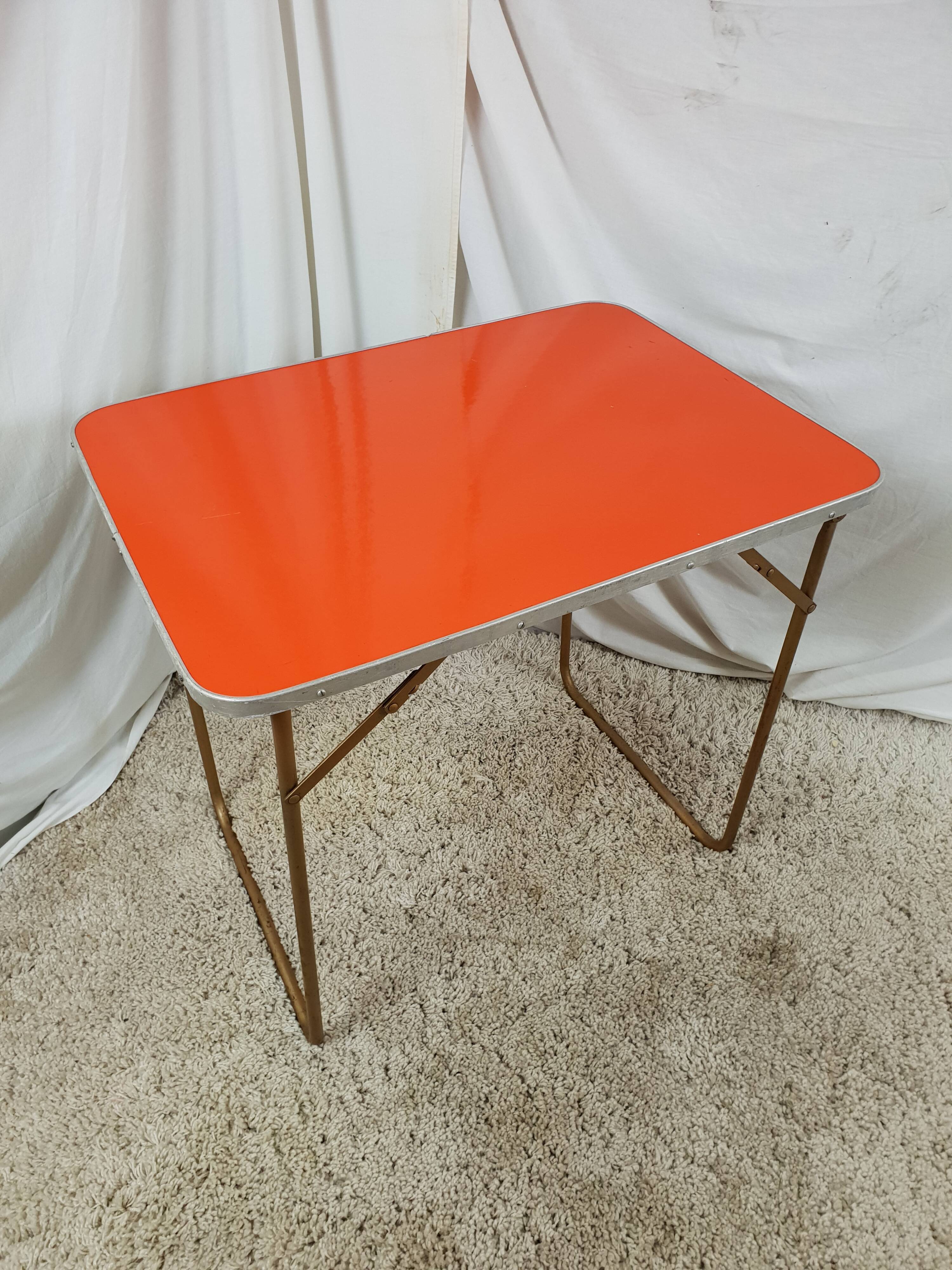 Camping folding orange Lafuma Chantazur 70's table