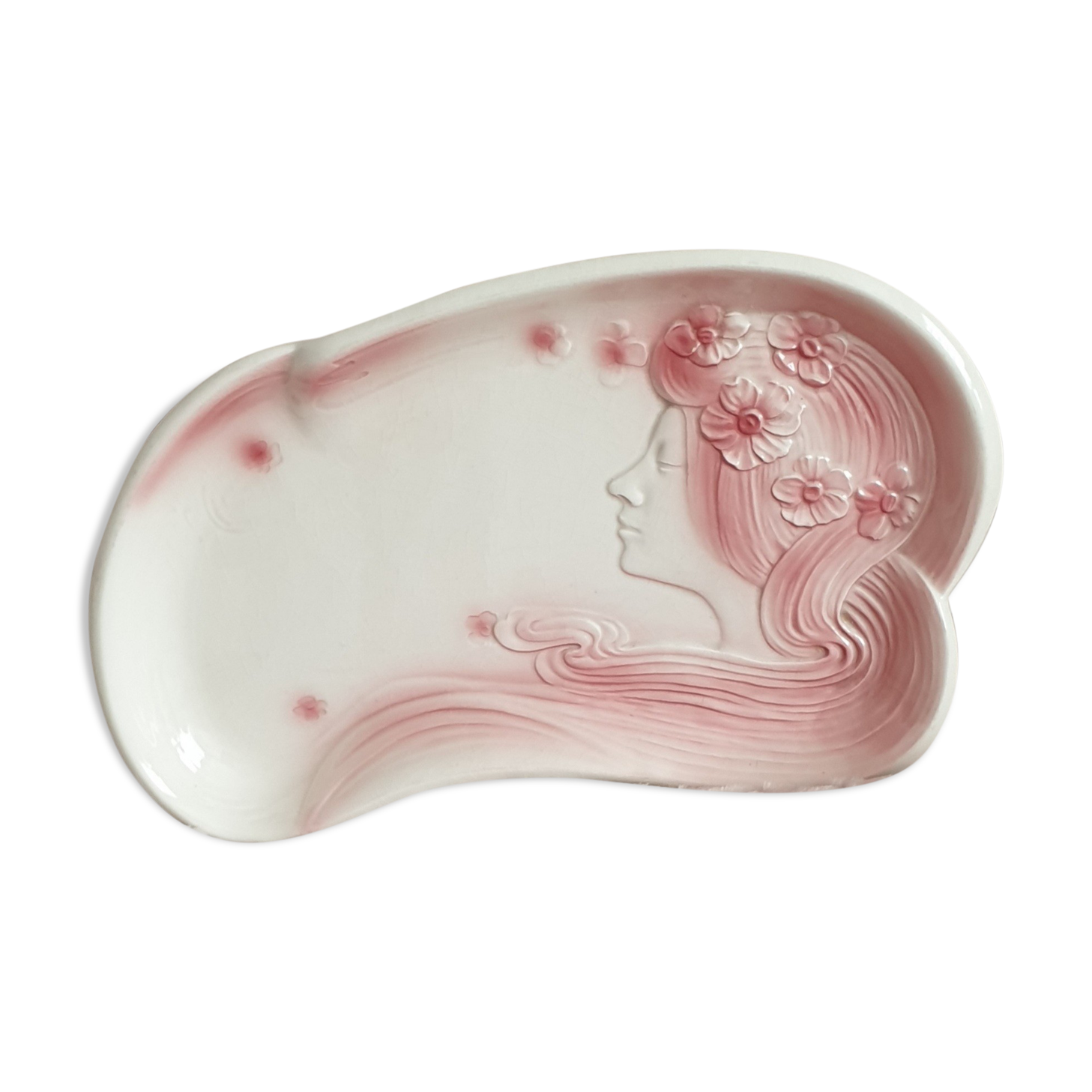 Beautiful plate under pink cup "art nouveu"