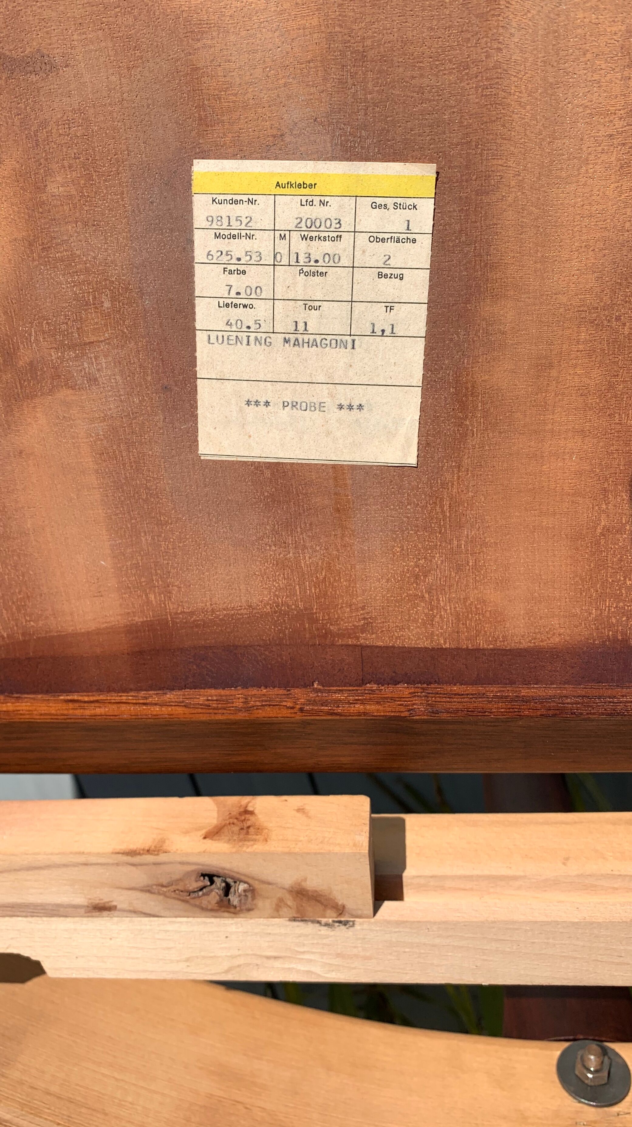 Dining table 4/6 people Lübke