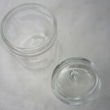 Glass jar with its lid