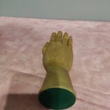 Articulated wooden hand
