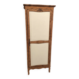 Renovated wooden bonnetière