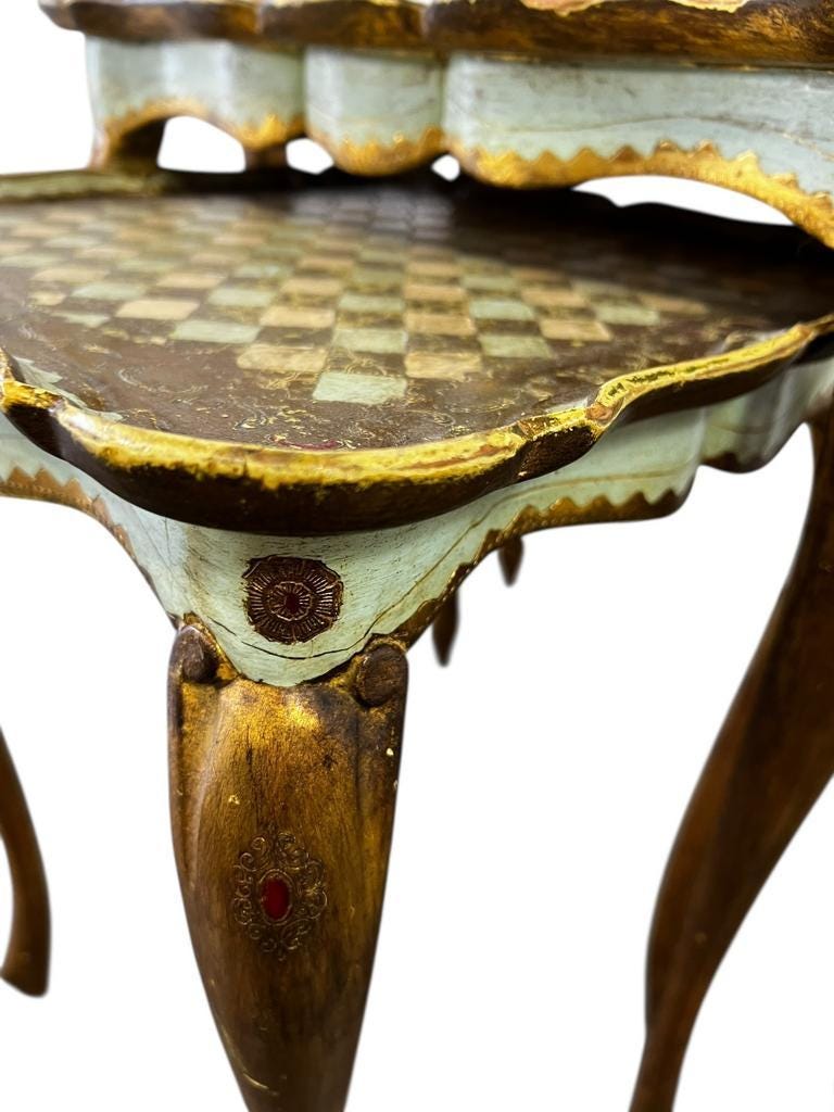 Set of 3 vintage nesting tables / side tables