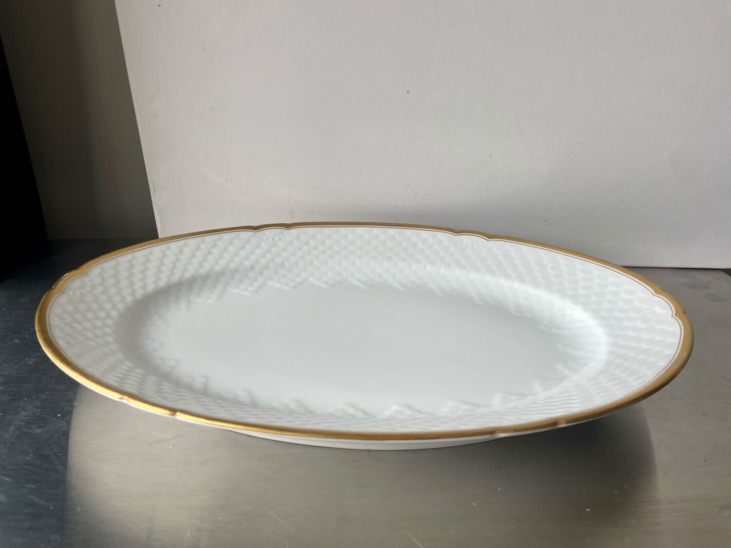 Oval dish by Bing & Grøndahl
