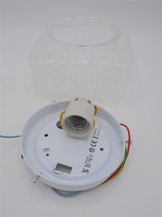 Ceiling light