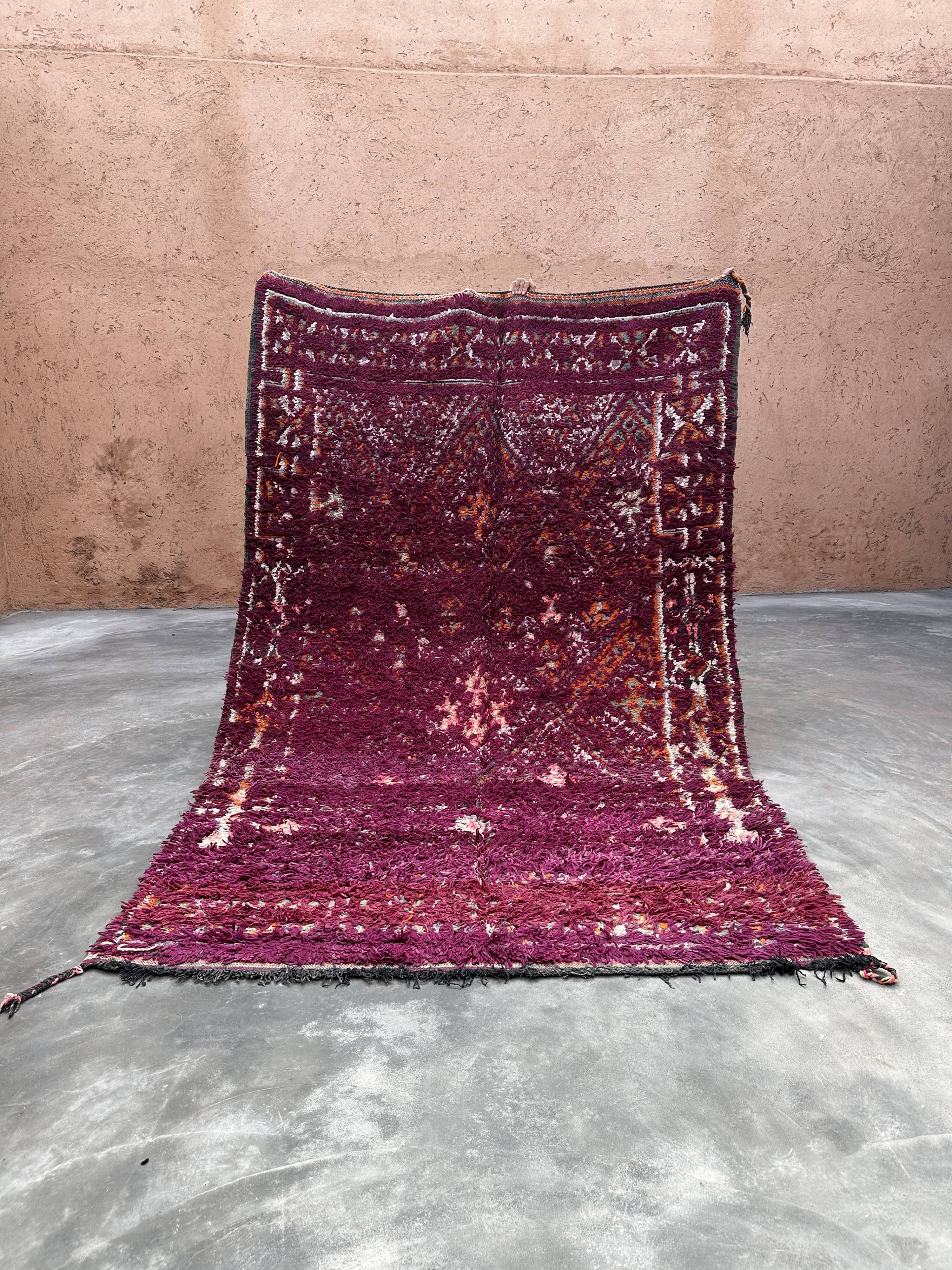Moroccan carpet - 207 x 321 cm