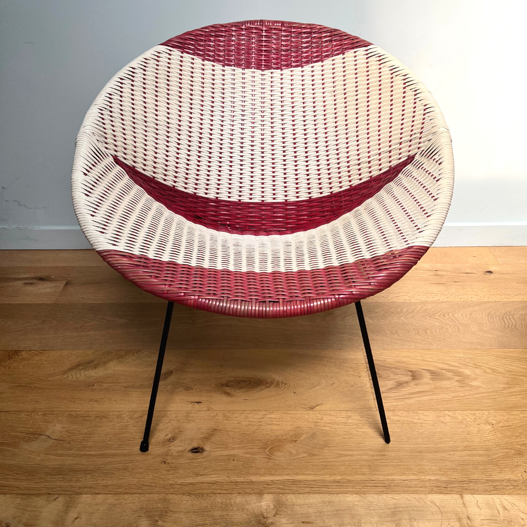 Sattelite armchair in braided scoubidou