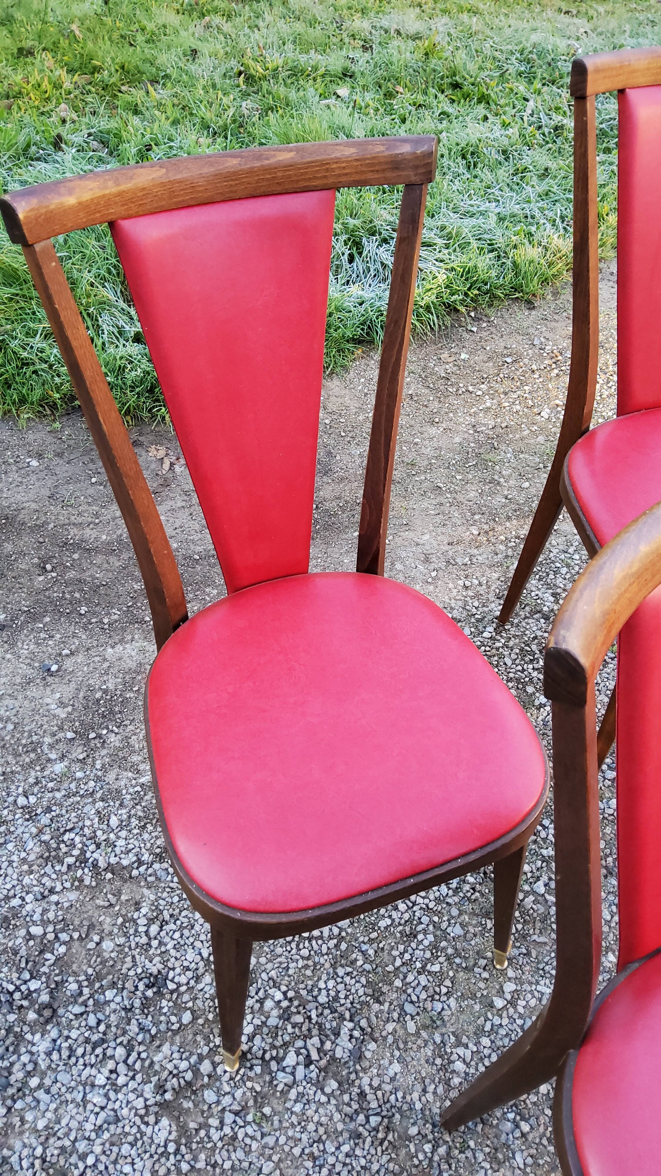Set of 6 chairs from the 60s in red moleskine