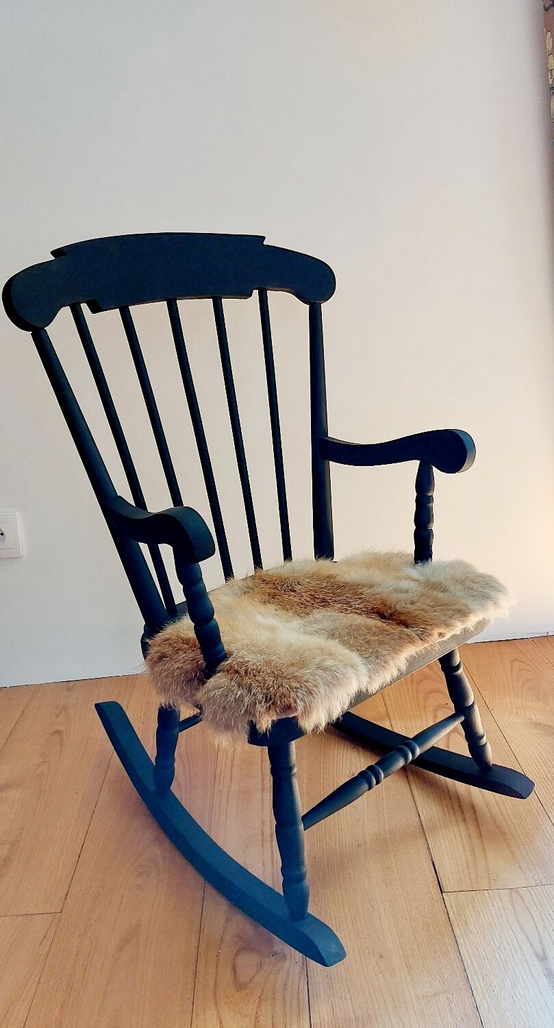 Children's rocking chair