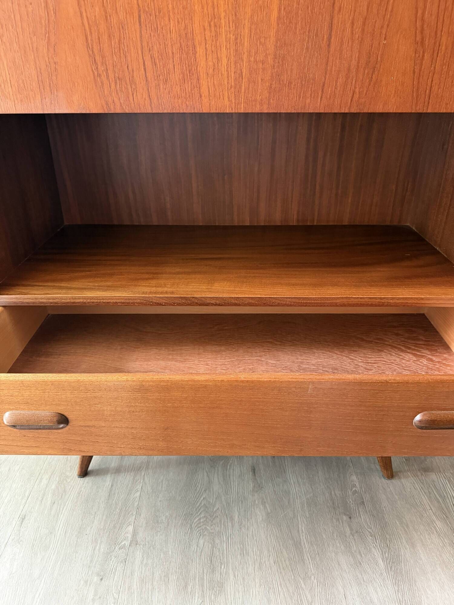 Louis van Teefelen for Webé cabinet