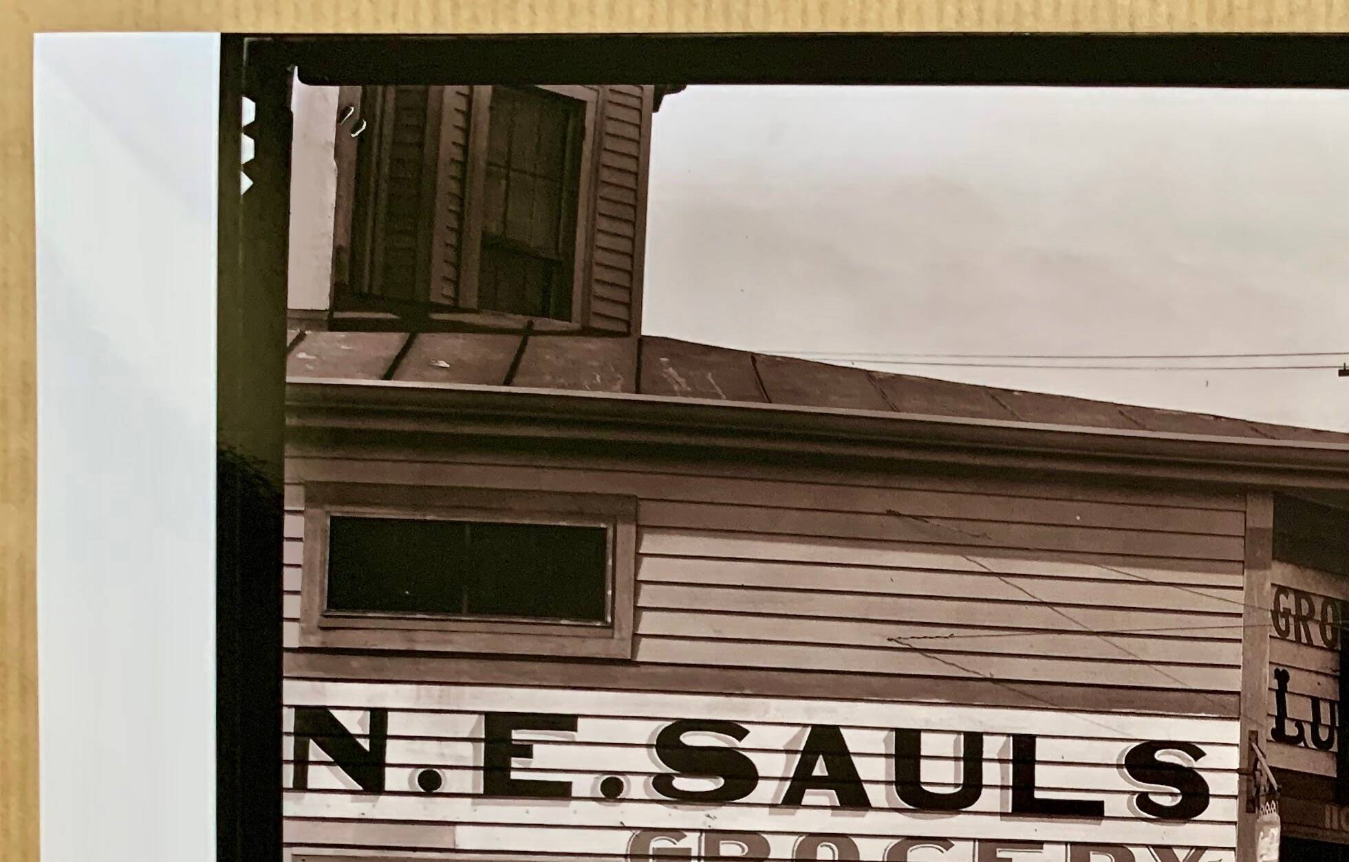 📸 Original photograph – Walker Evans, 1936 Sandwich shop front