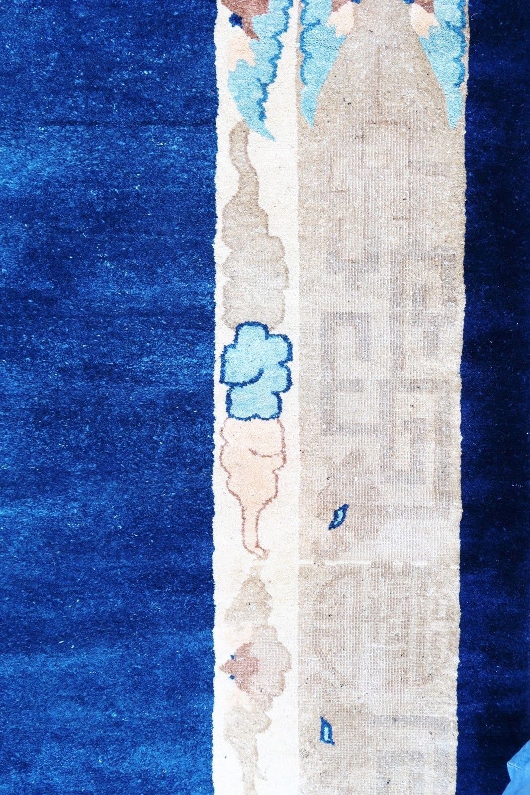 Chinese rug 19th century 287 X 243 cm