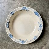 Plat rond et creux Badonviller en faïence émaillée blanche et bleue, service "Verdun"