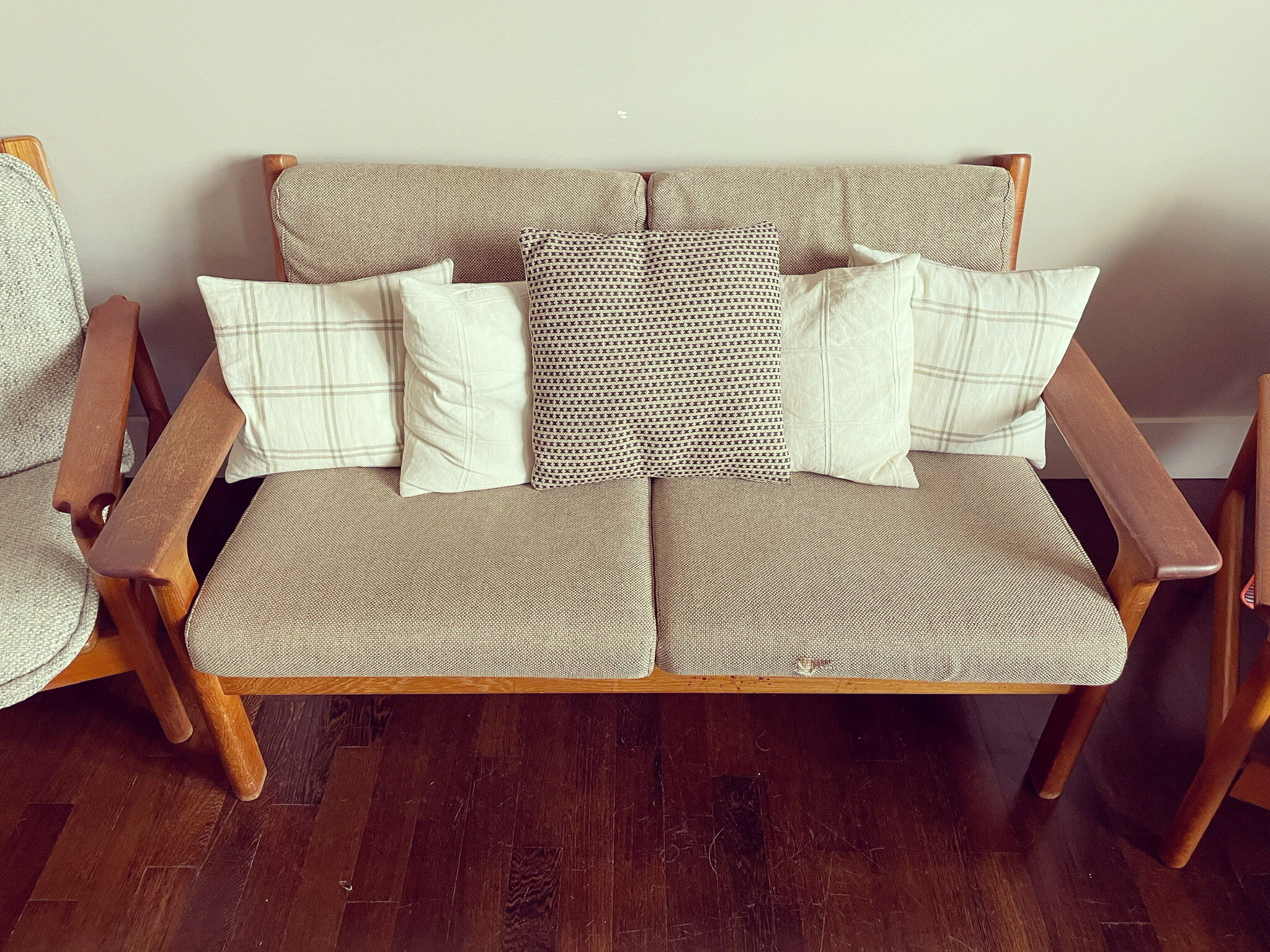 Scandinavian 2-seater sofa