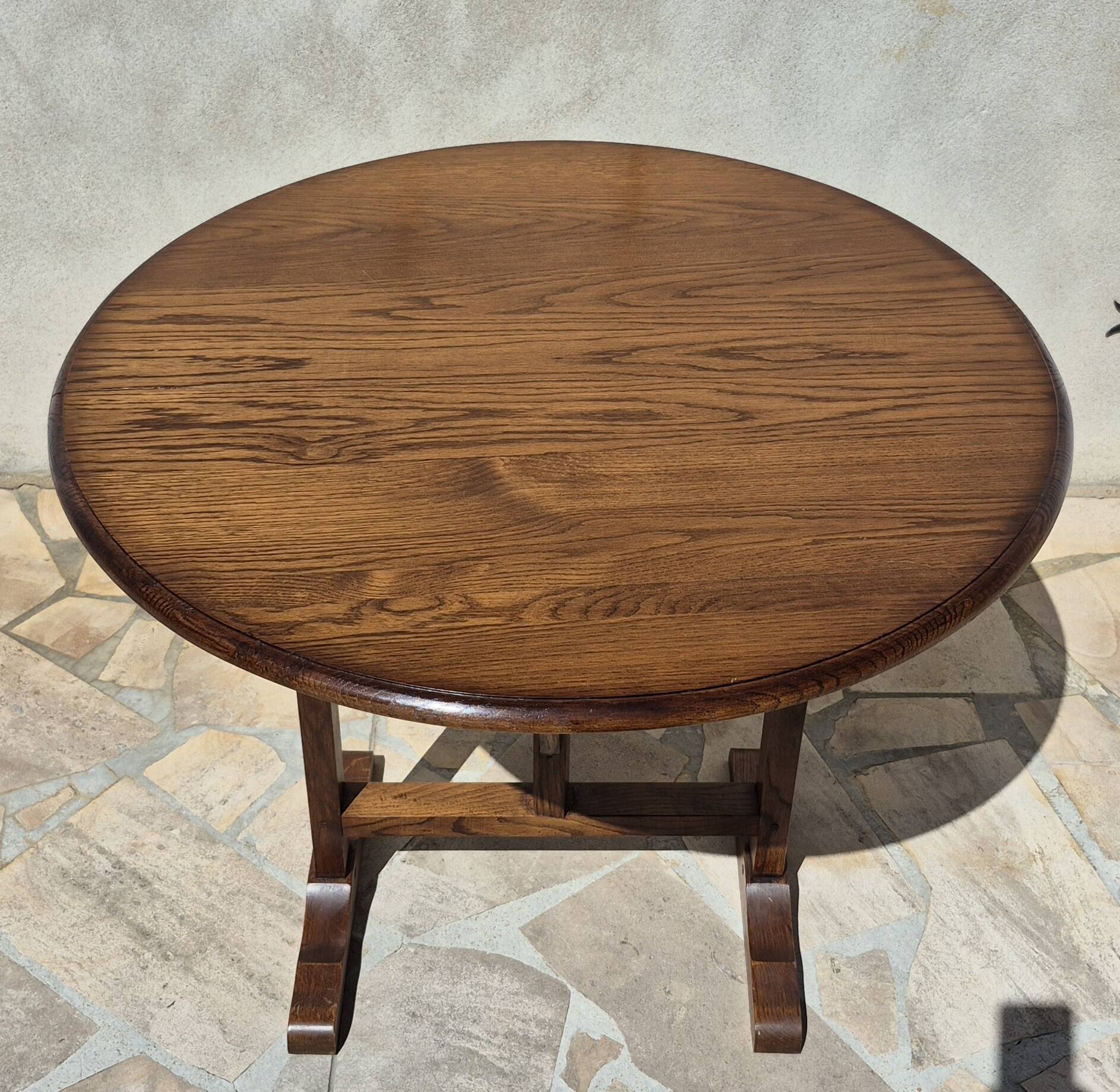 Petite table vigneronne ronde rabatable