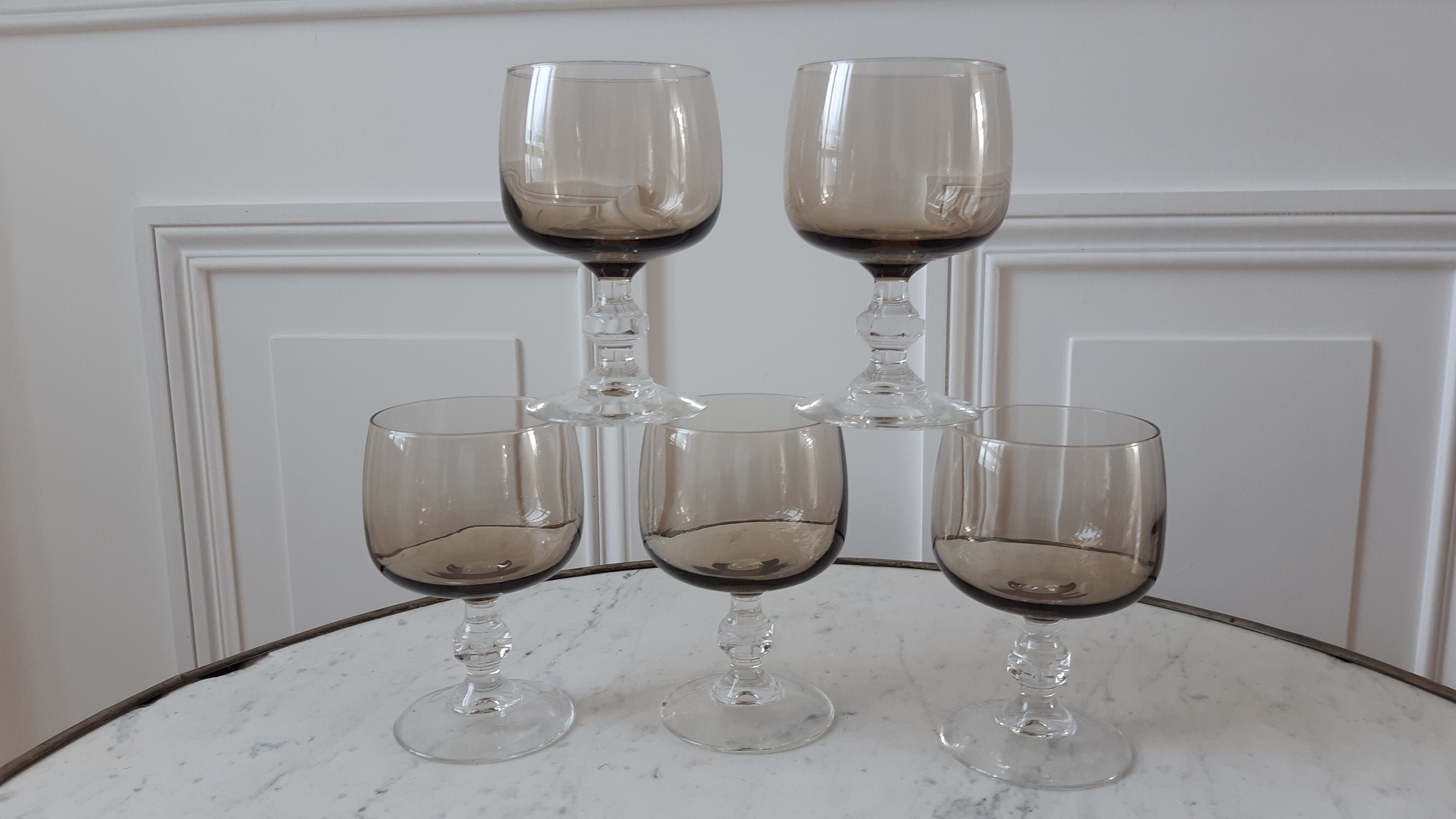 Set of 5 glasses with smoked glass stems 70s