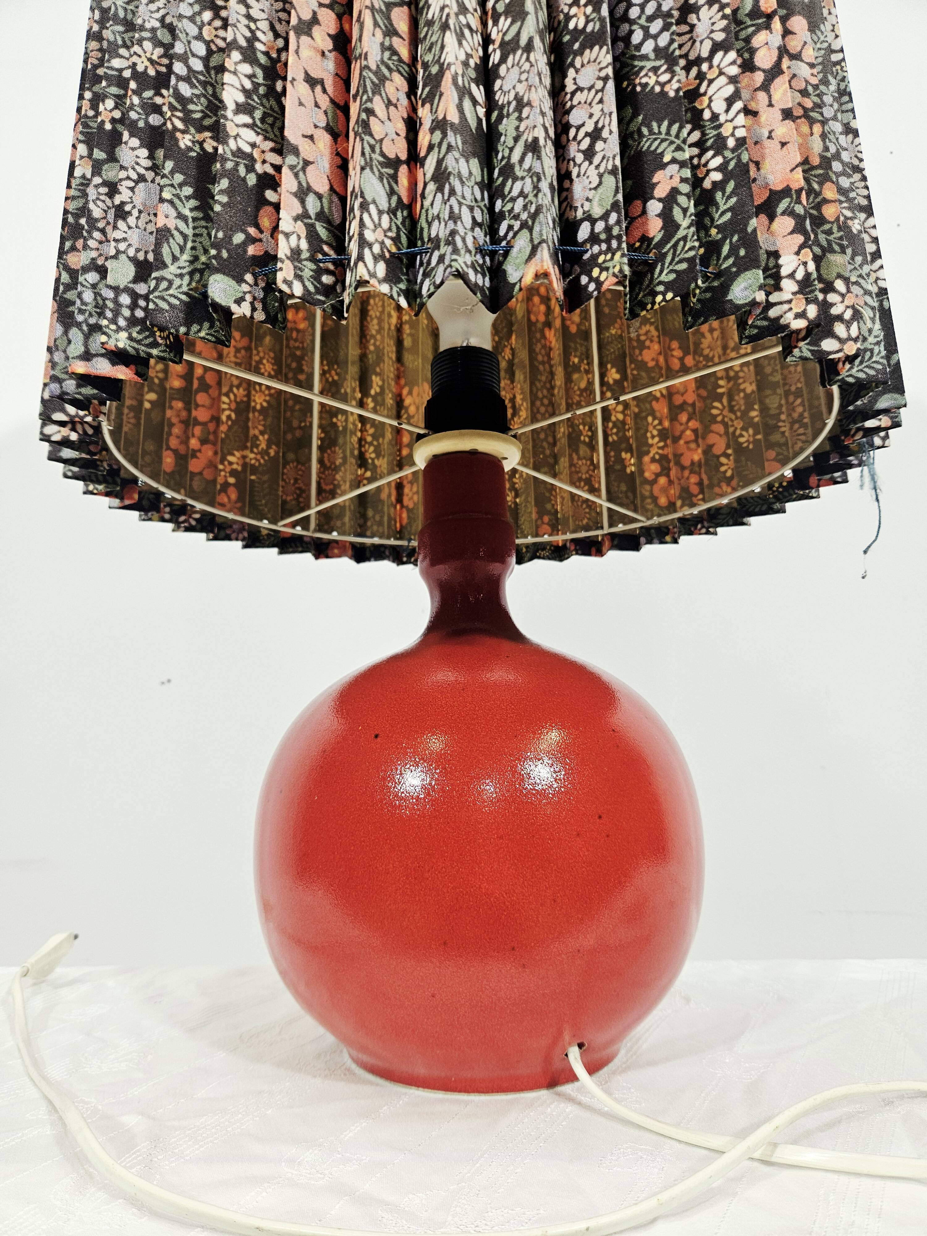 Unique ceramic table lamp ARO Leuchte 574 – Vintage 1960s/1970s.