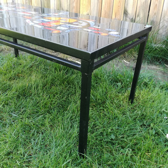 Table low 70s