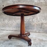 Antique table round dining table 19th century tilt top table