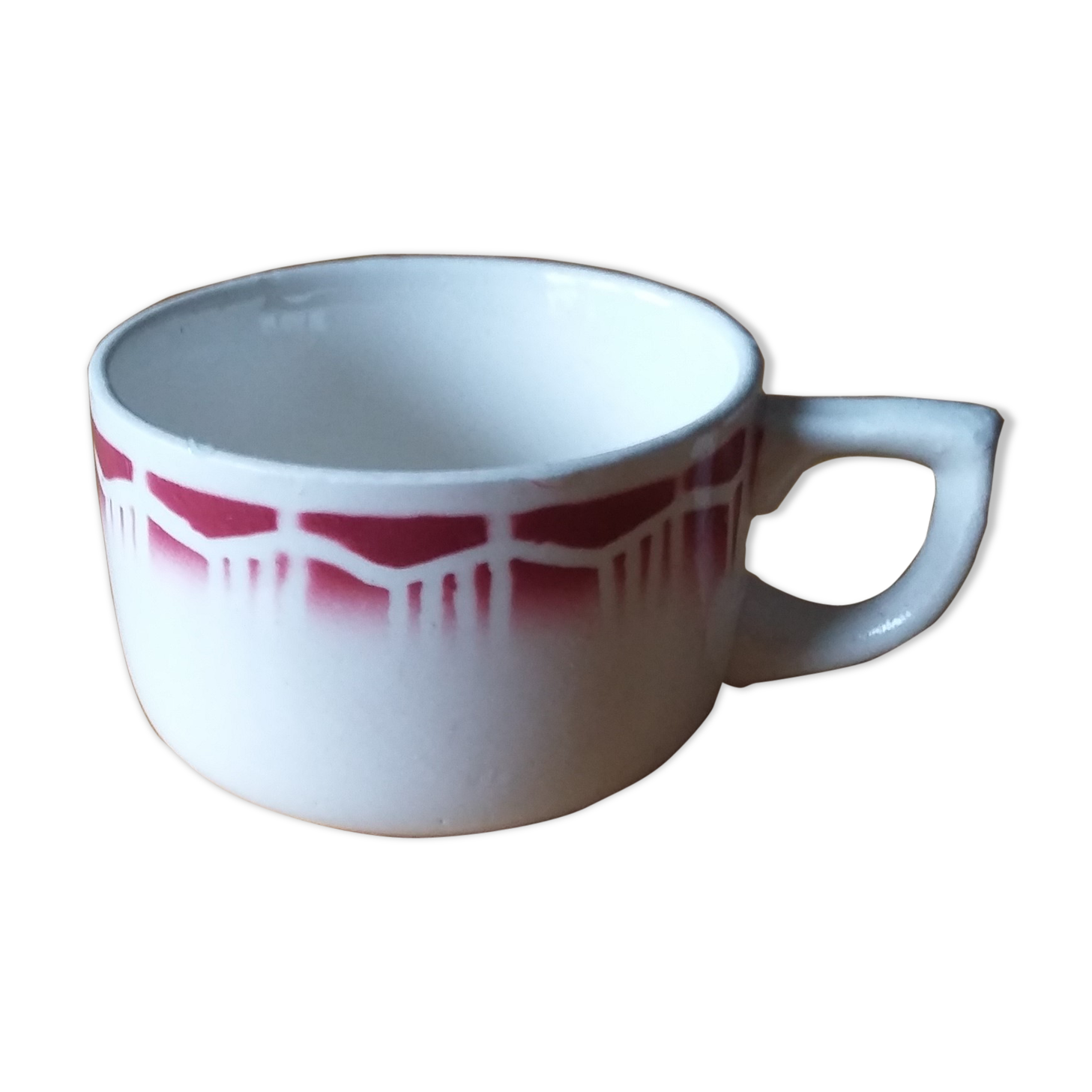 St Amand earthenware mug