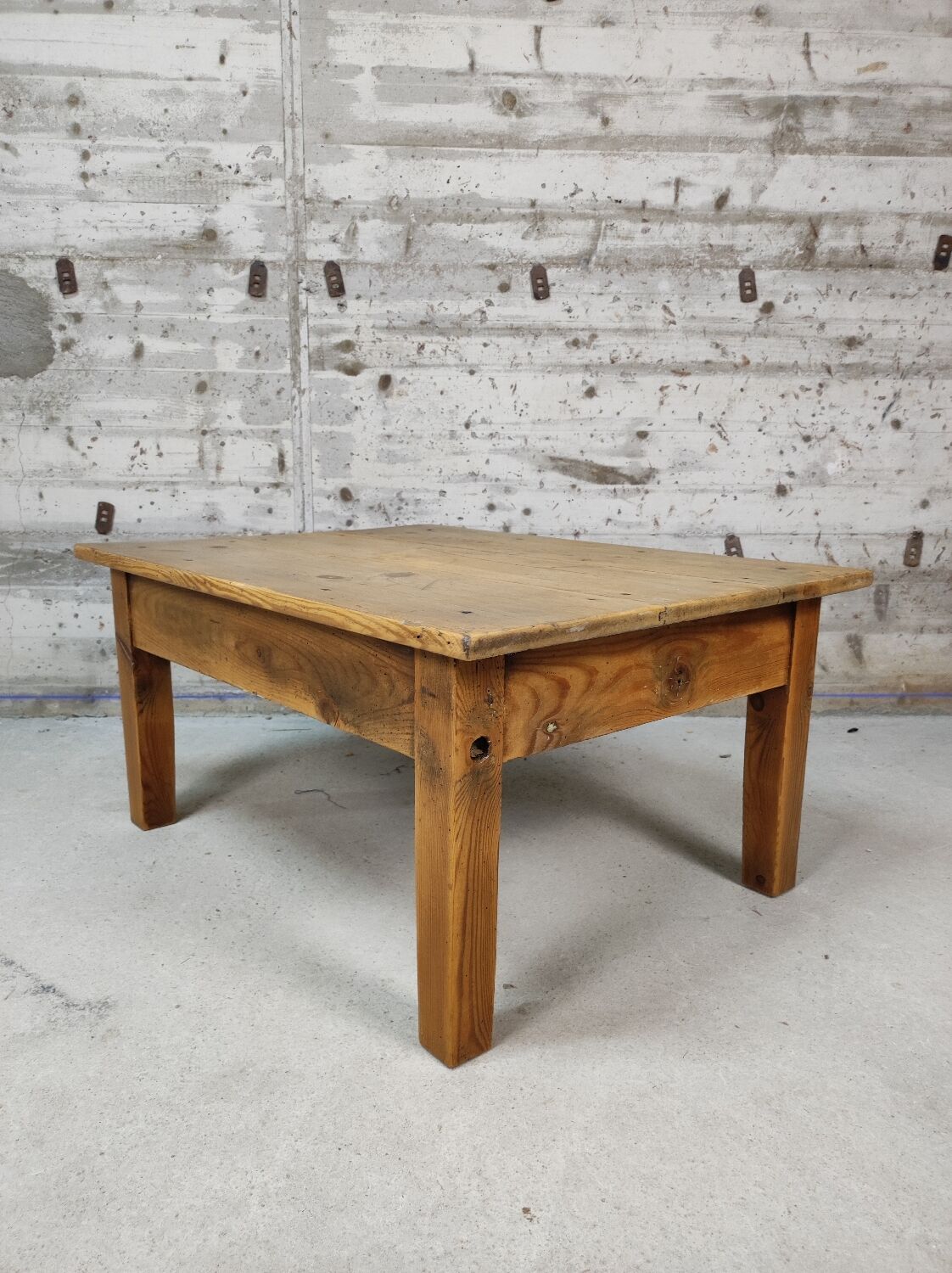 Farmhouse coffee table