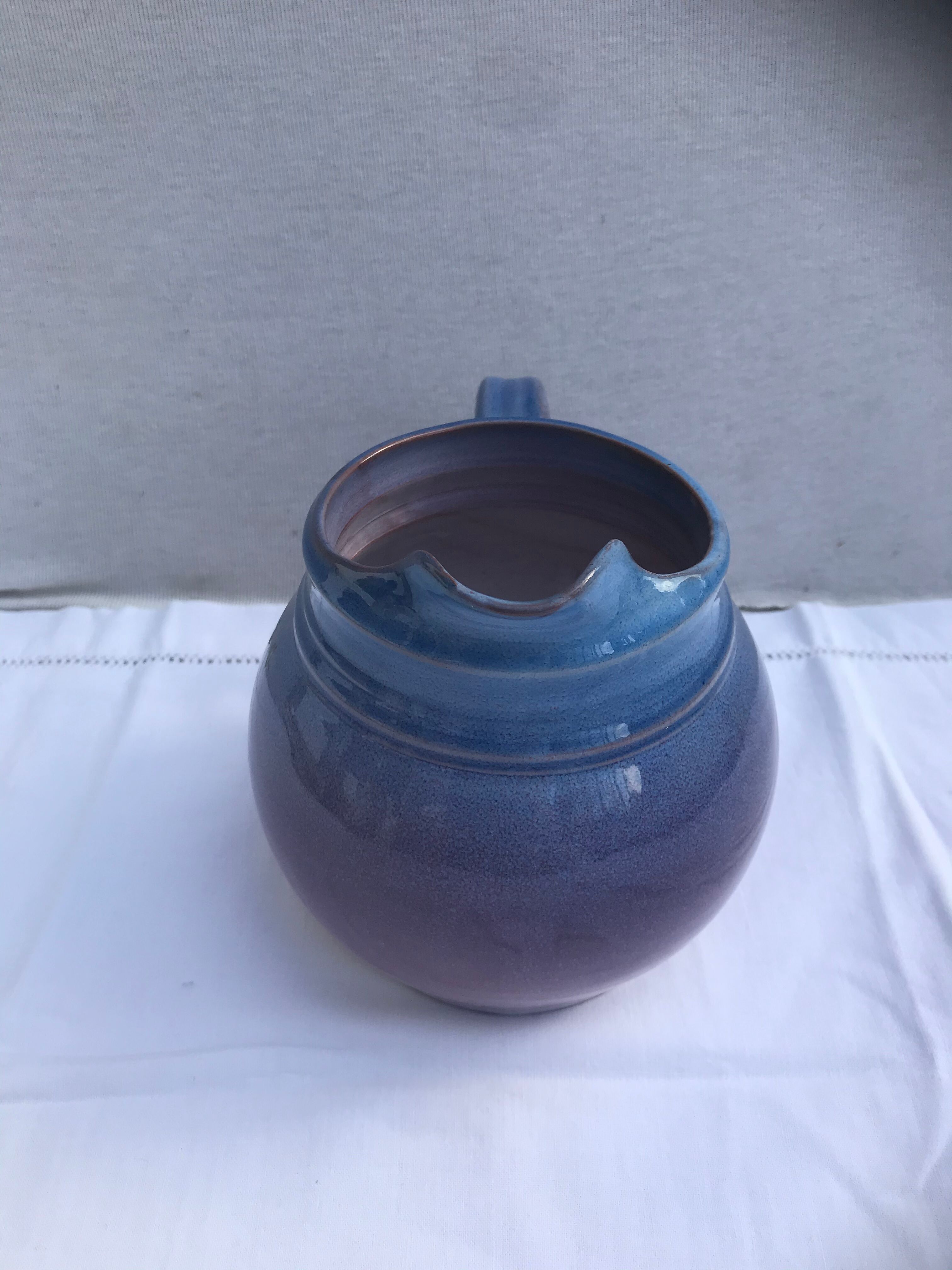 Former lamoura pitcher terracotta