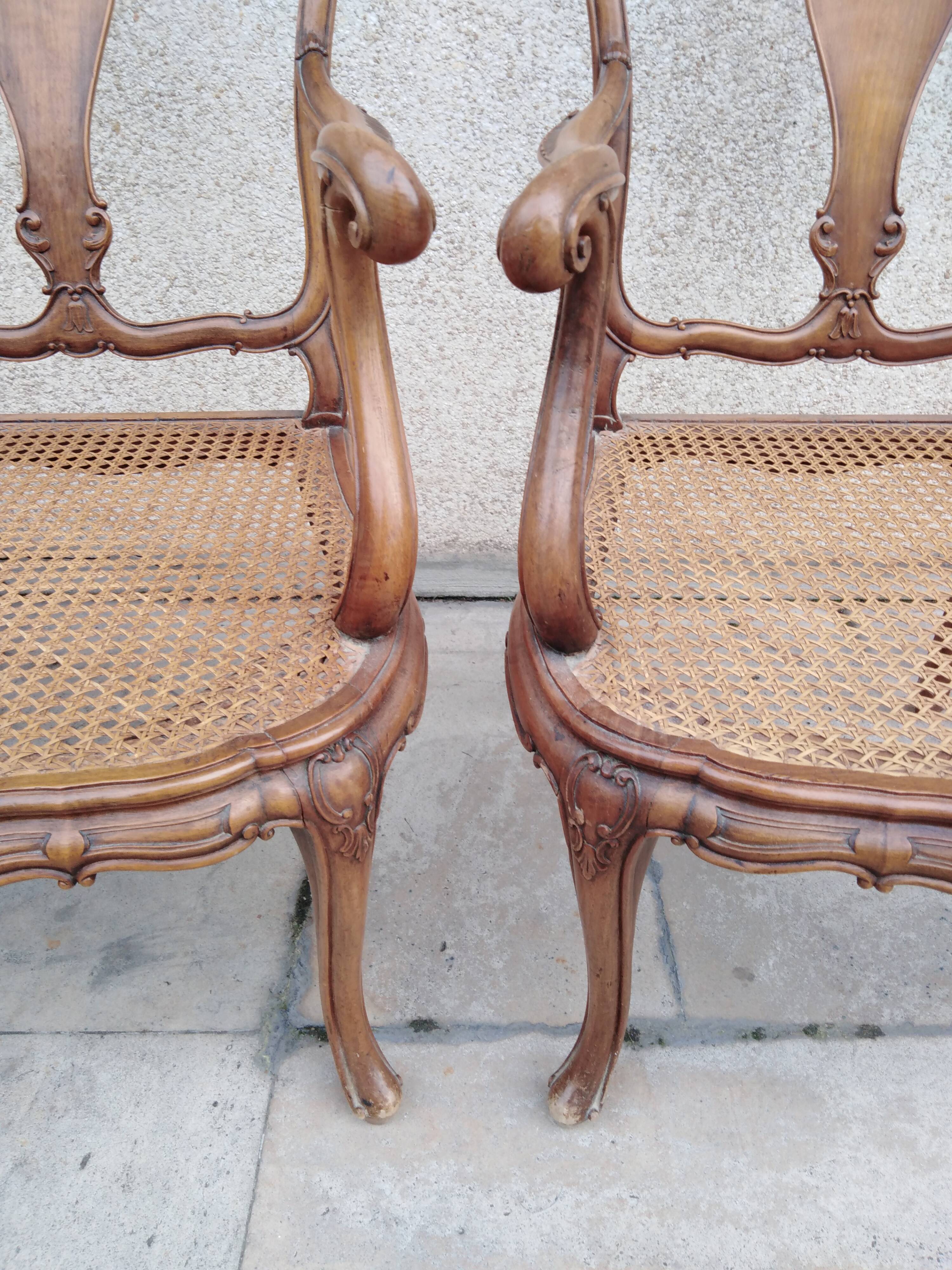 Pair of English armchairs sitting canne