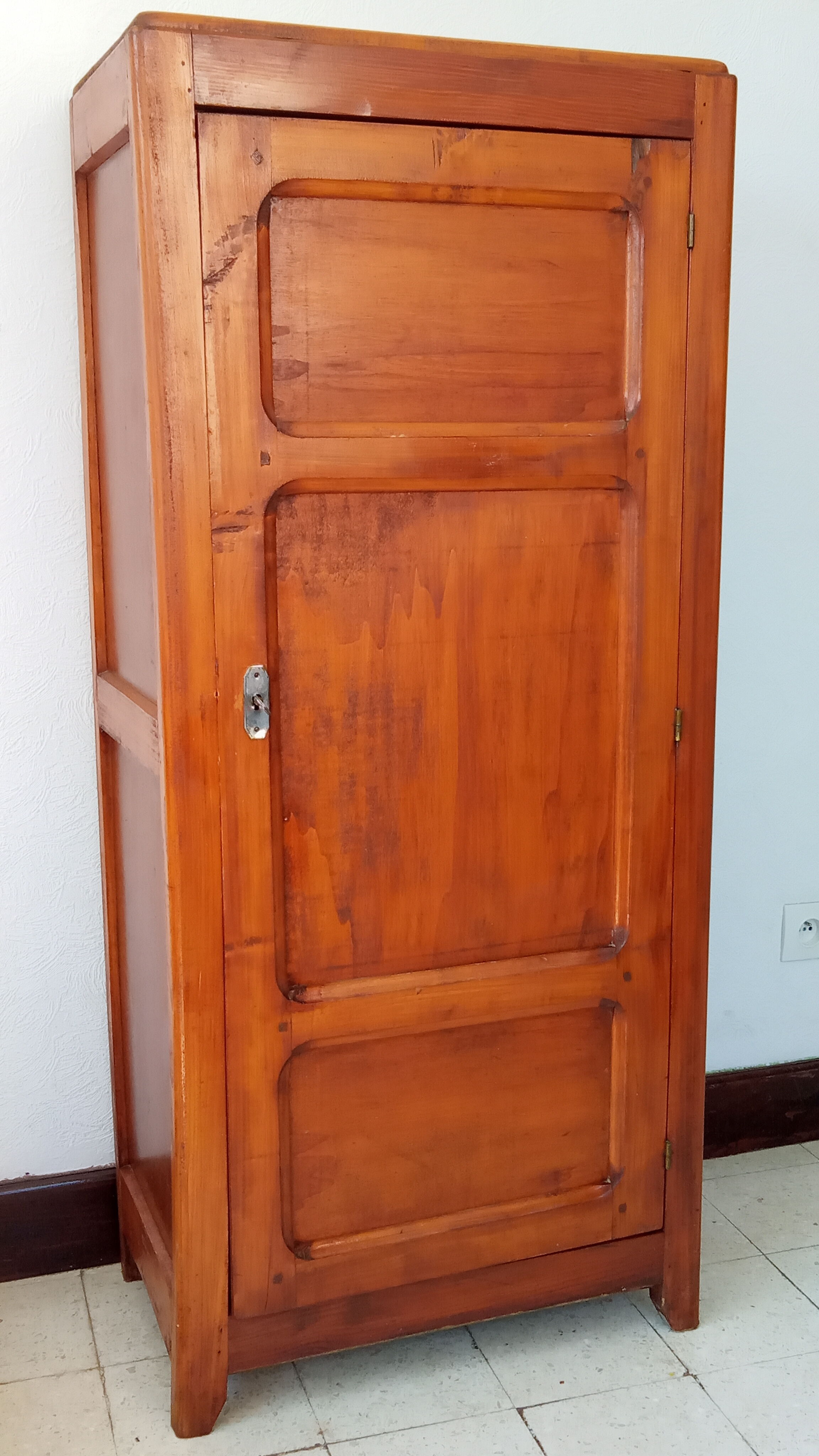 Armoire années "50"