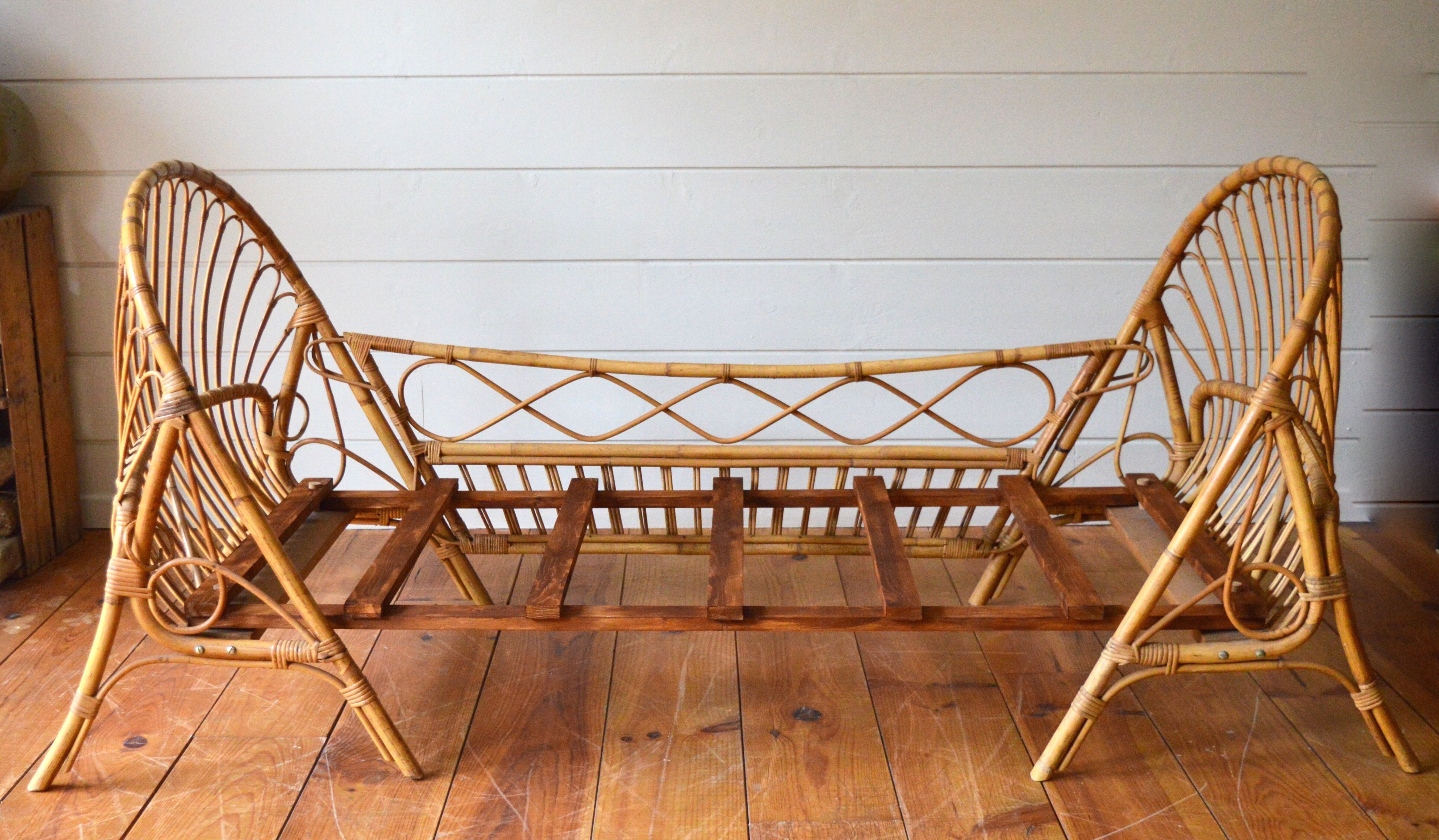 Evolutionary child bed