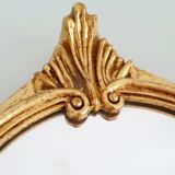 Miroir en bois doré à la feuille d'or