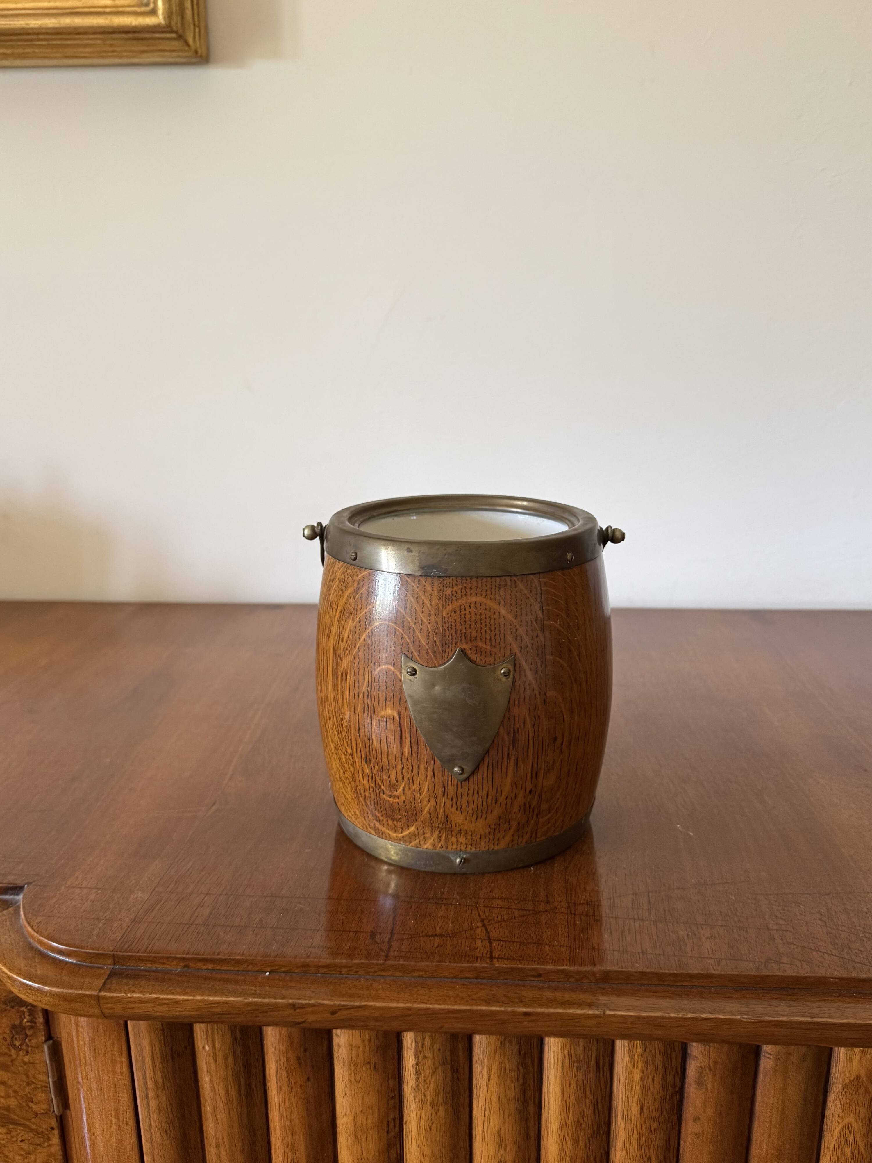 Mid-century brown oak ice bucket, Italy 1950s