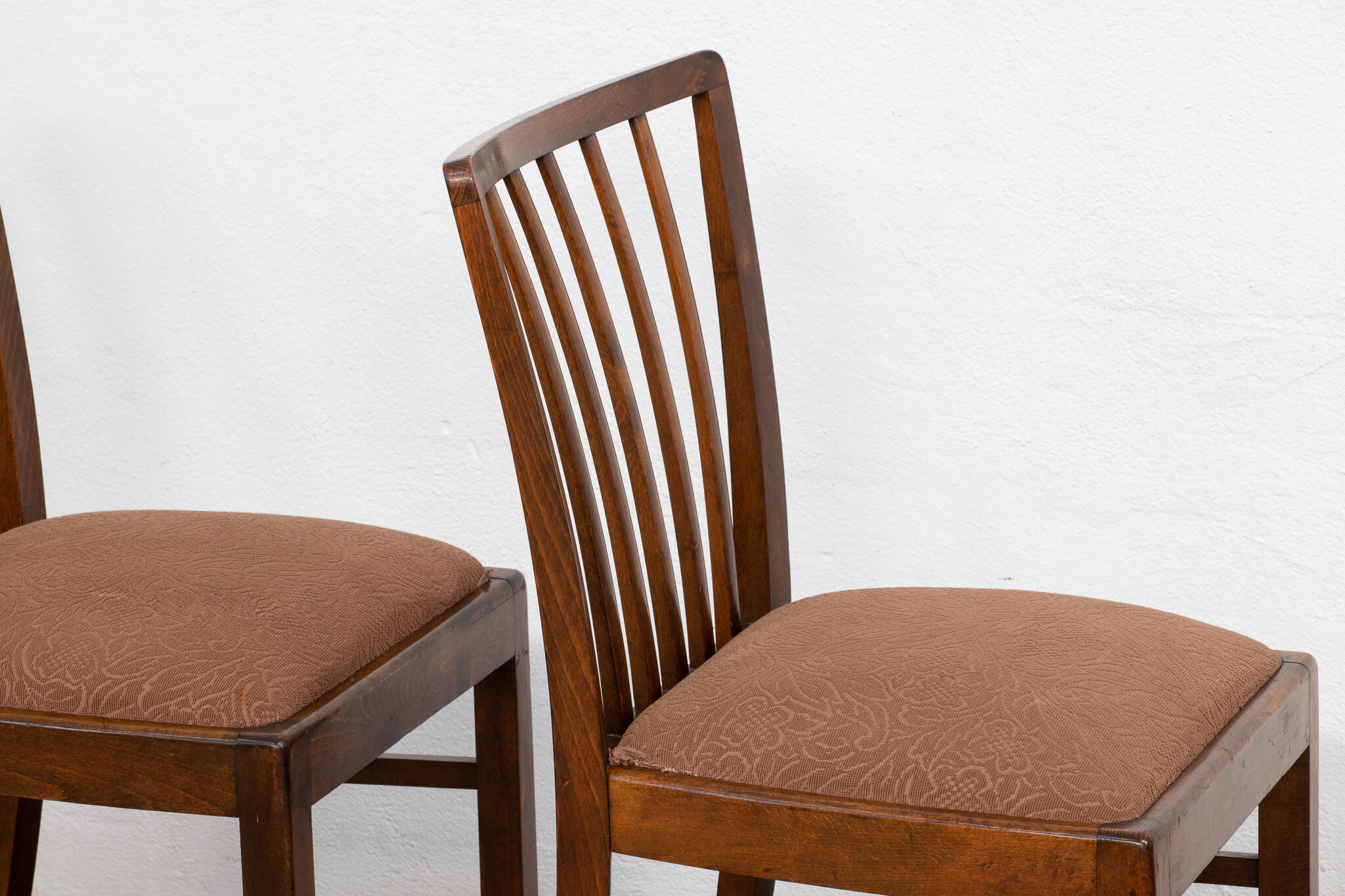 Série de 4 chaises scandinaves vintage