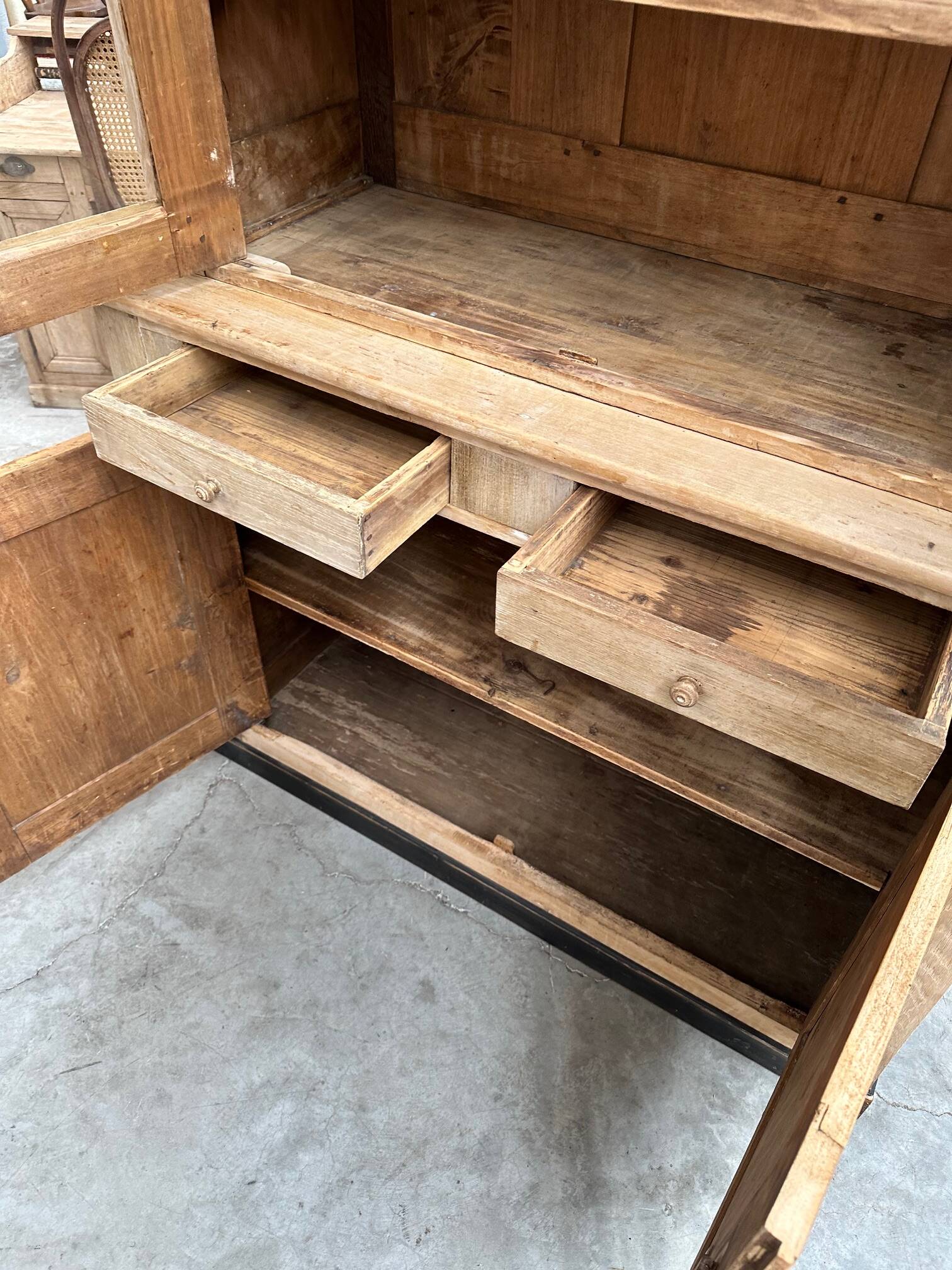 Late 19th century dresser