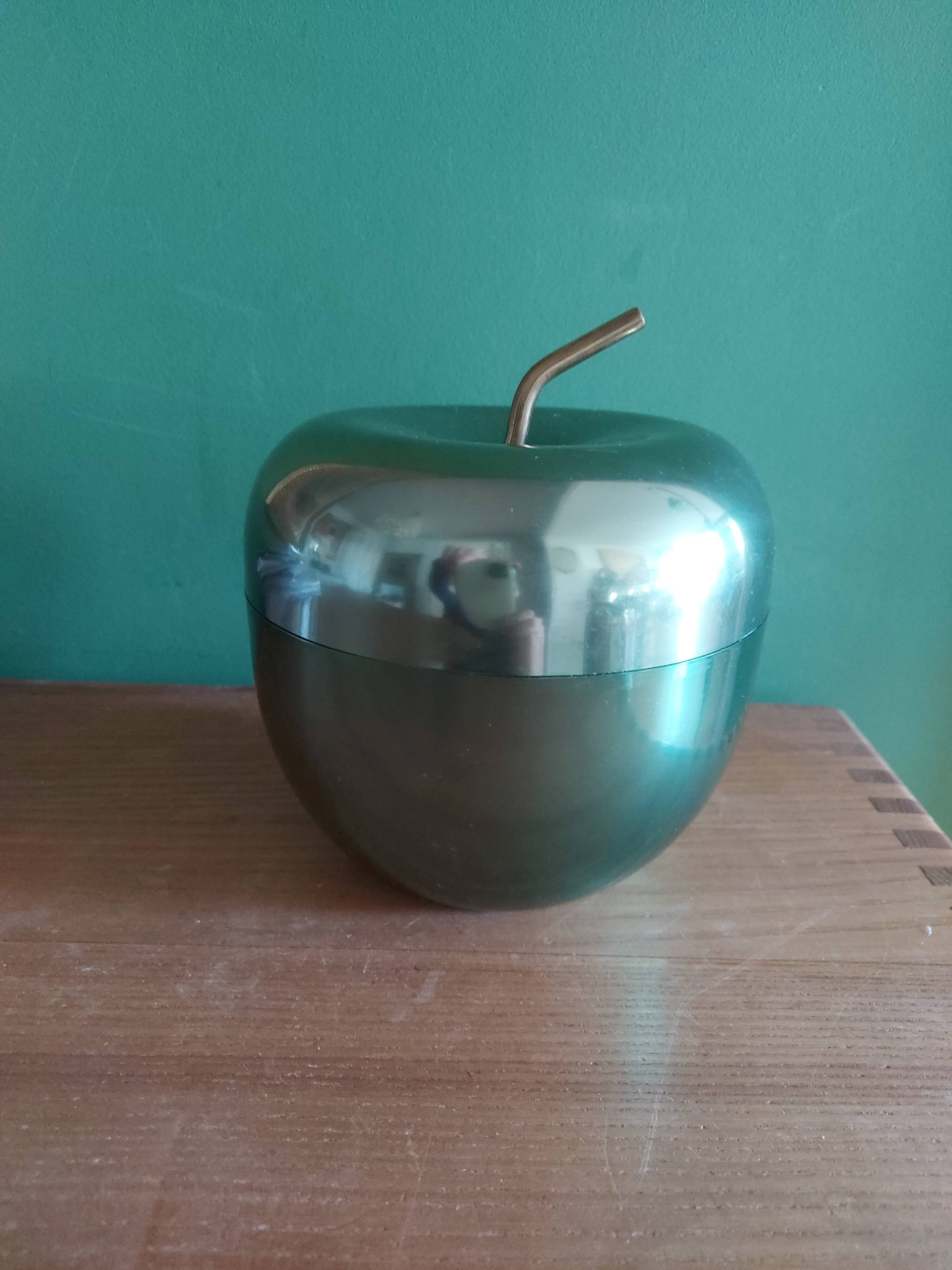 ice bucket Ettore Sottsass
