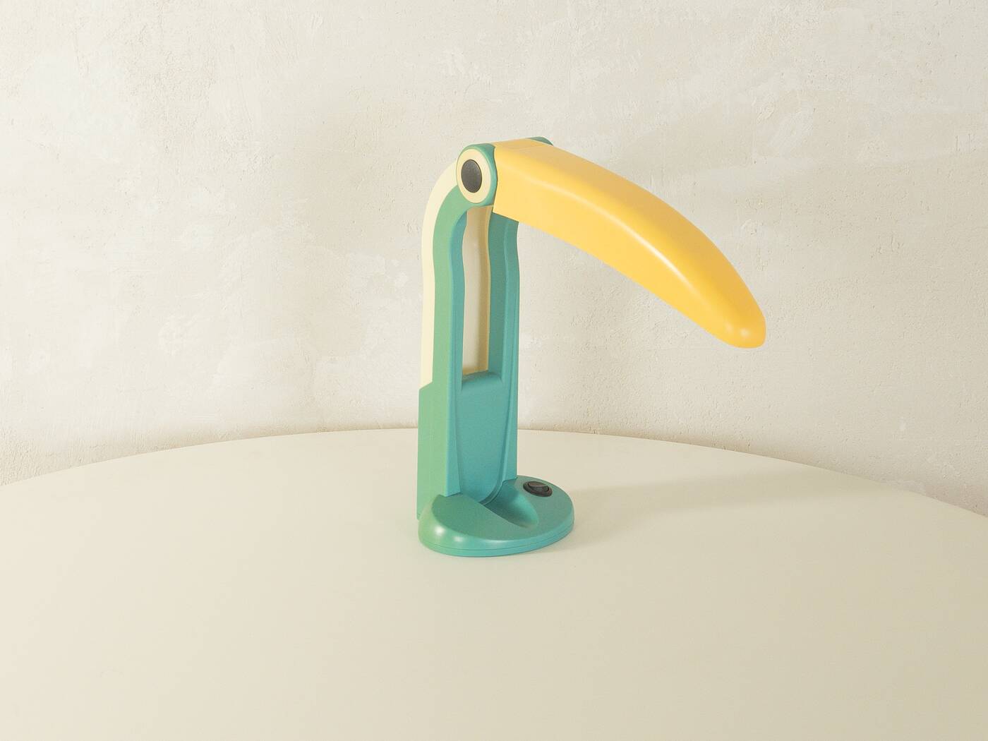 Toucan desk lamp by H.T. Huang for Huanglite, 1980s