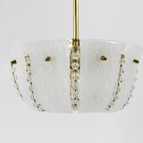J.T. Kalmar Petite curved suspension basket, brass and glass, Austria, 1950s