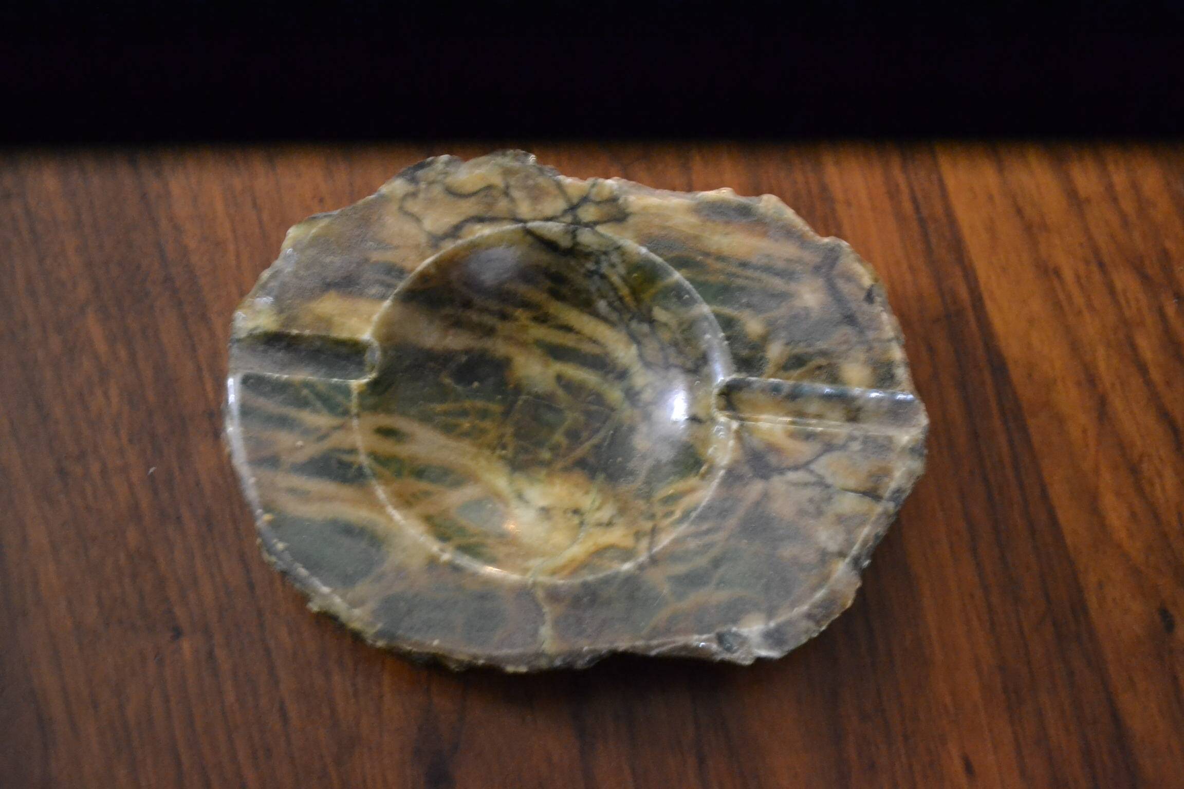 Italian ashtray in alabaster