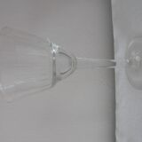 Lot A 6 glasses of chiseled crystal wine Height 15.5 cm Diameter edge sup. 8 cm