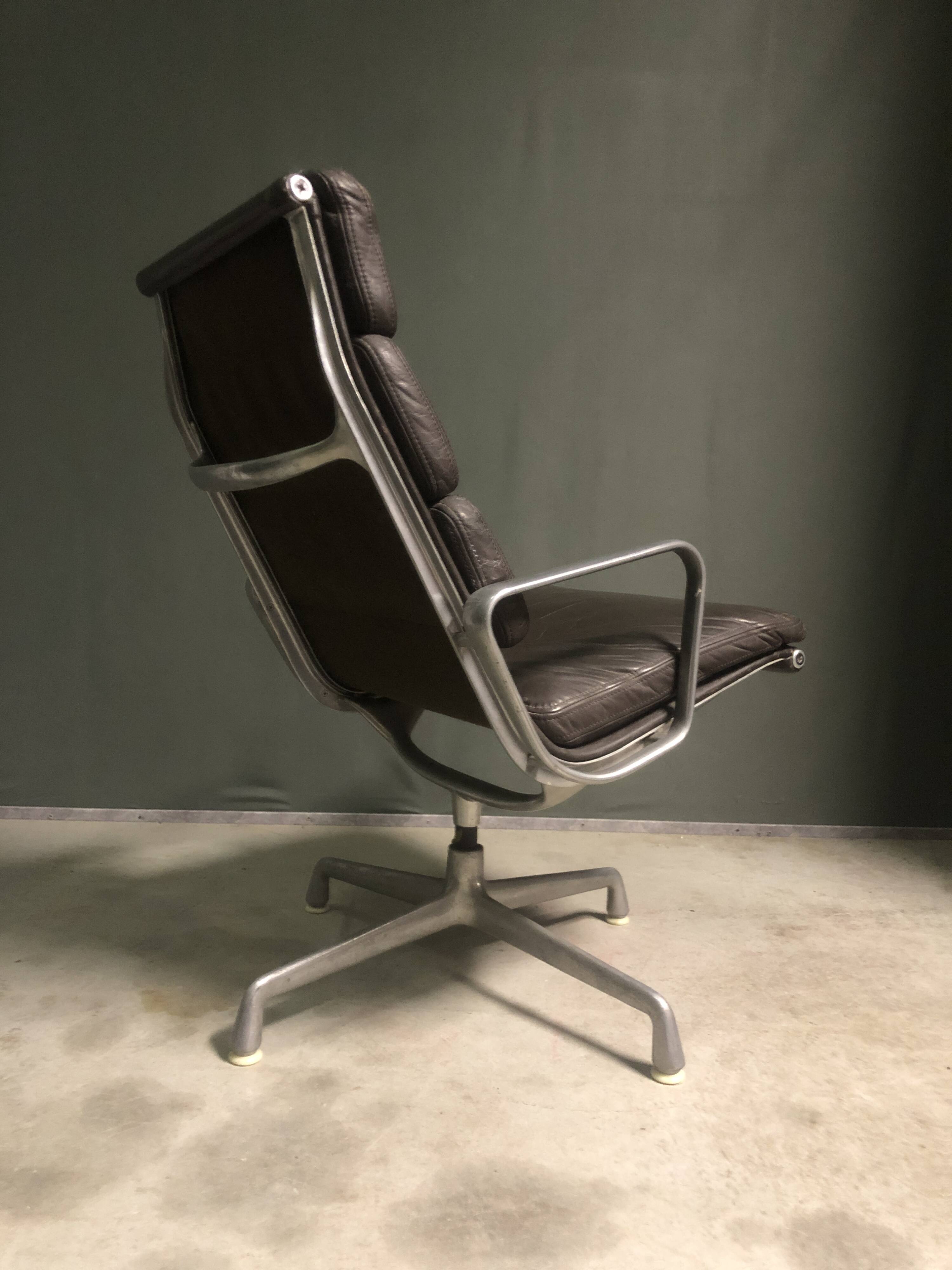 1960's Herman Miller Eames Lounge chair 215
