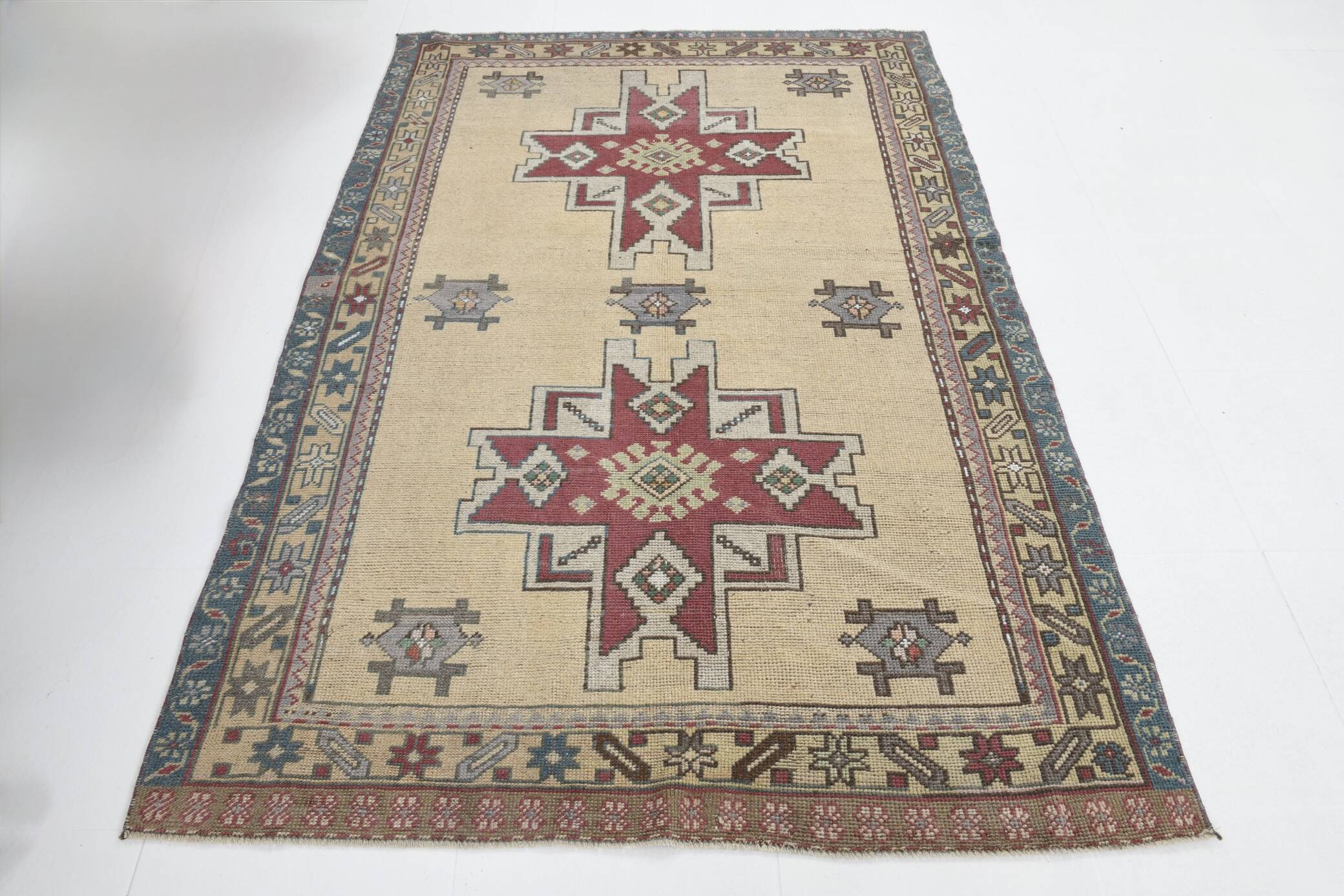 Persian Burgundy & Sand Beige Oriental Vintage Rug, 140x211Cm
