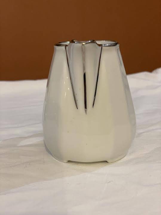 White porcelain "bistro" milk jug.