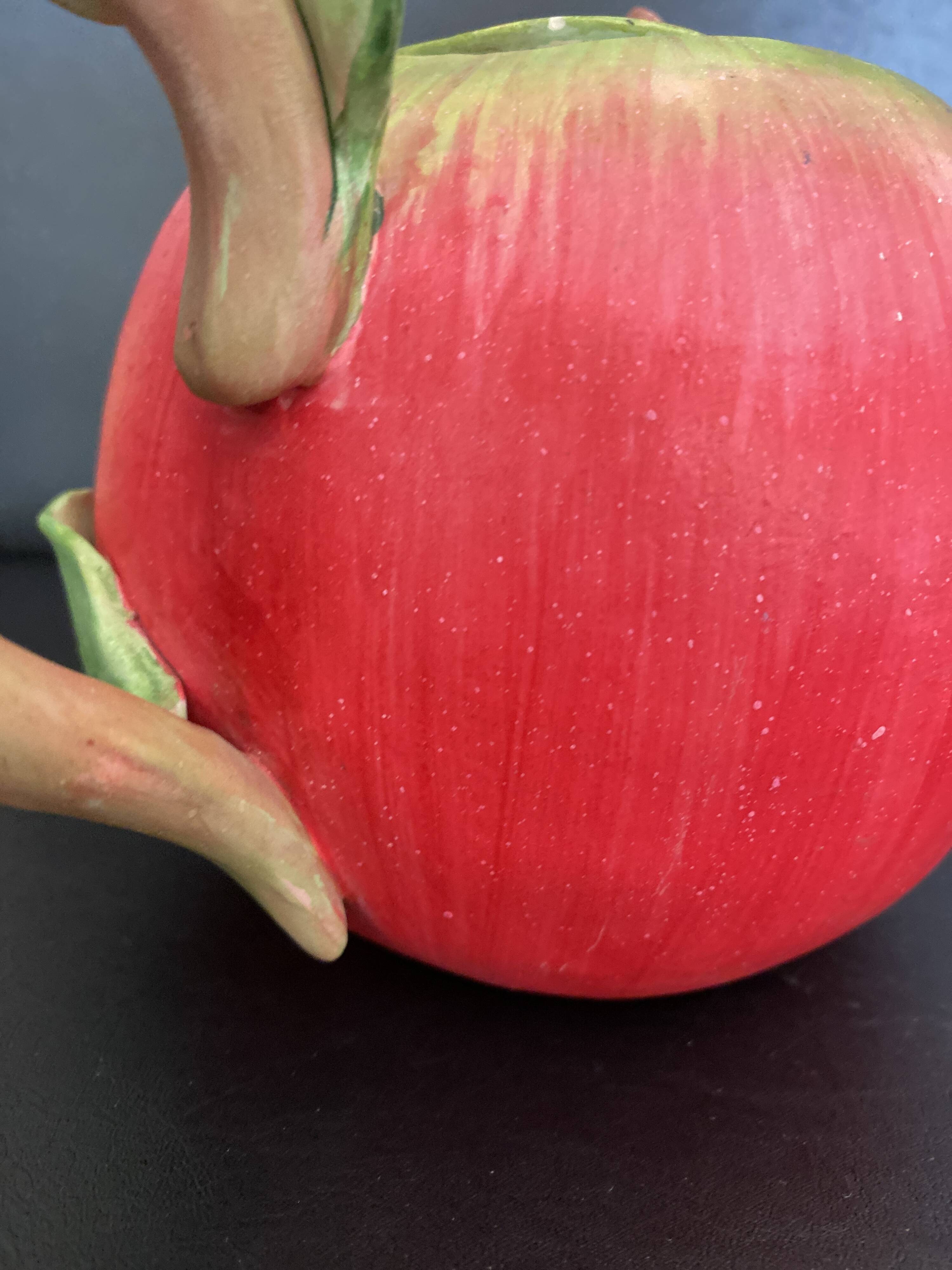 Vintage Apple Teapot in Barbotine – Retro / Cottagecore Decor