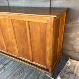 Sliding door counter